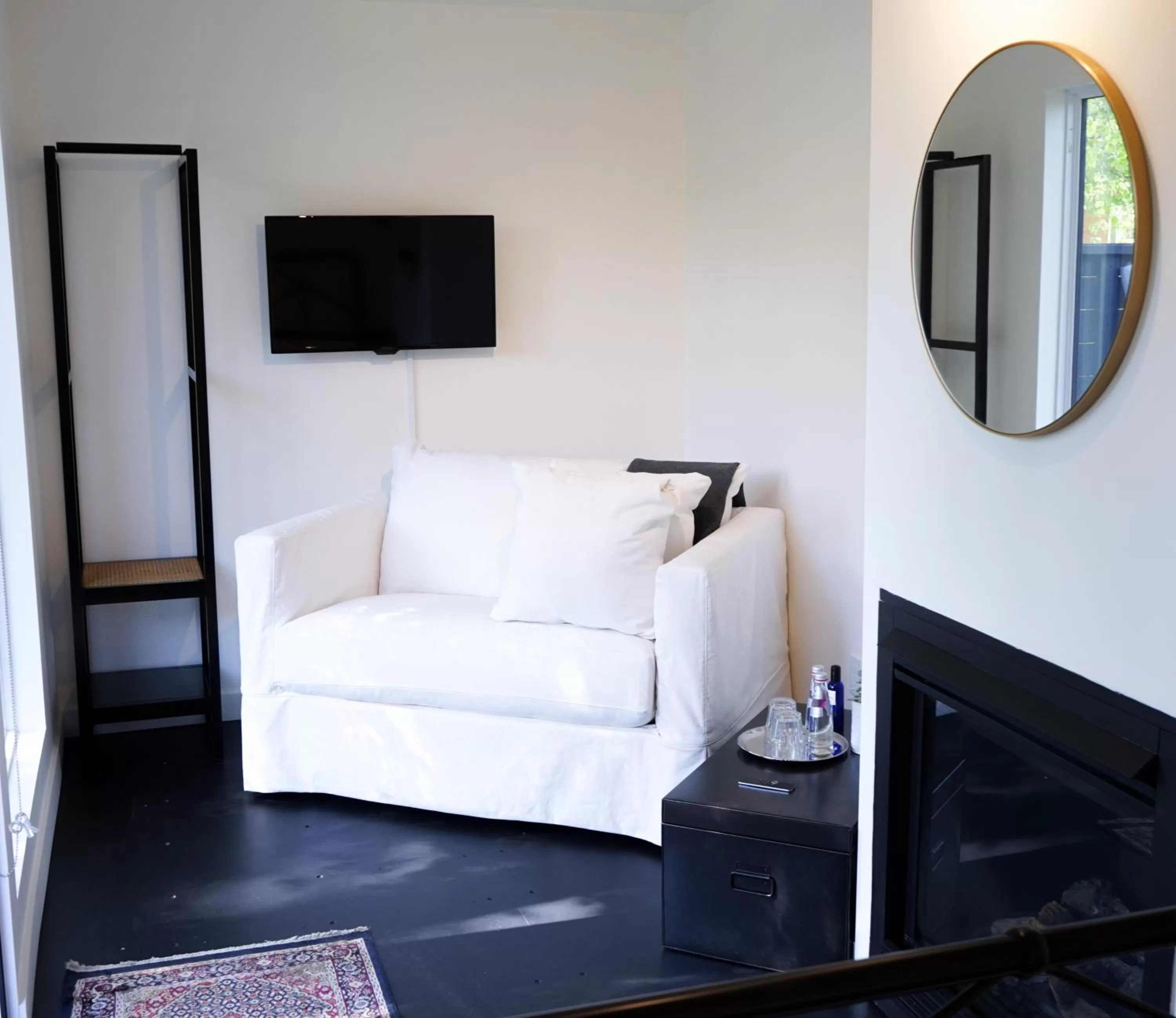 Seating area in The Lakeside Prince Edward County