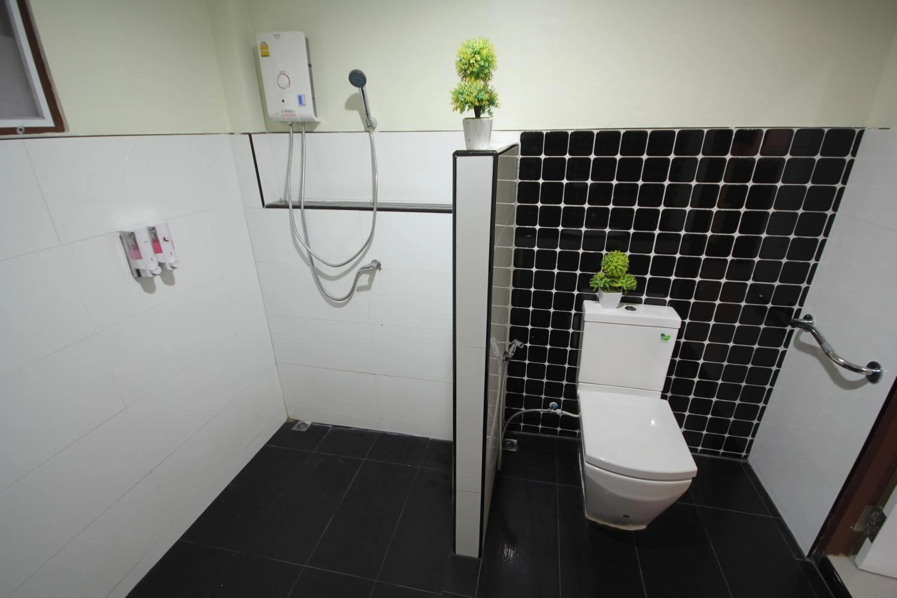 Shower in Windsor Resort