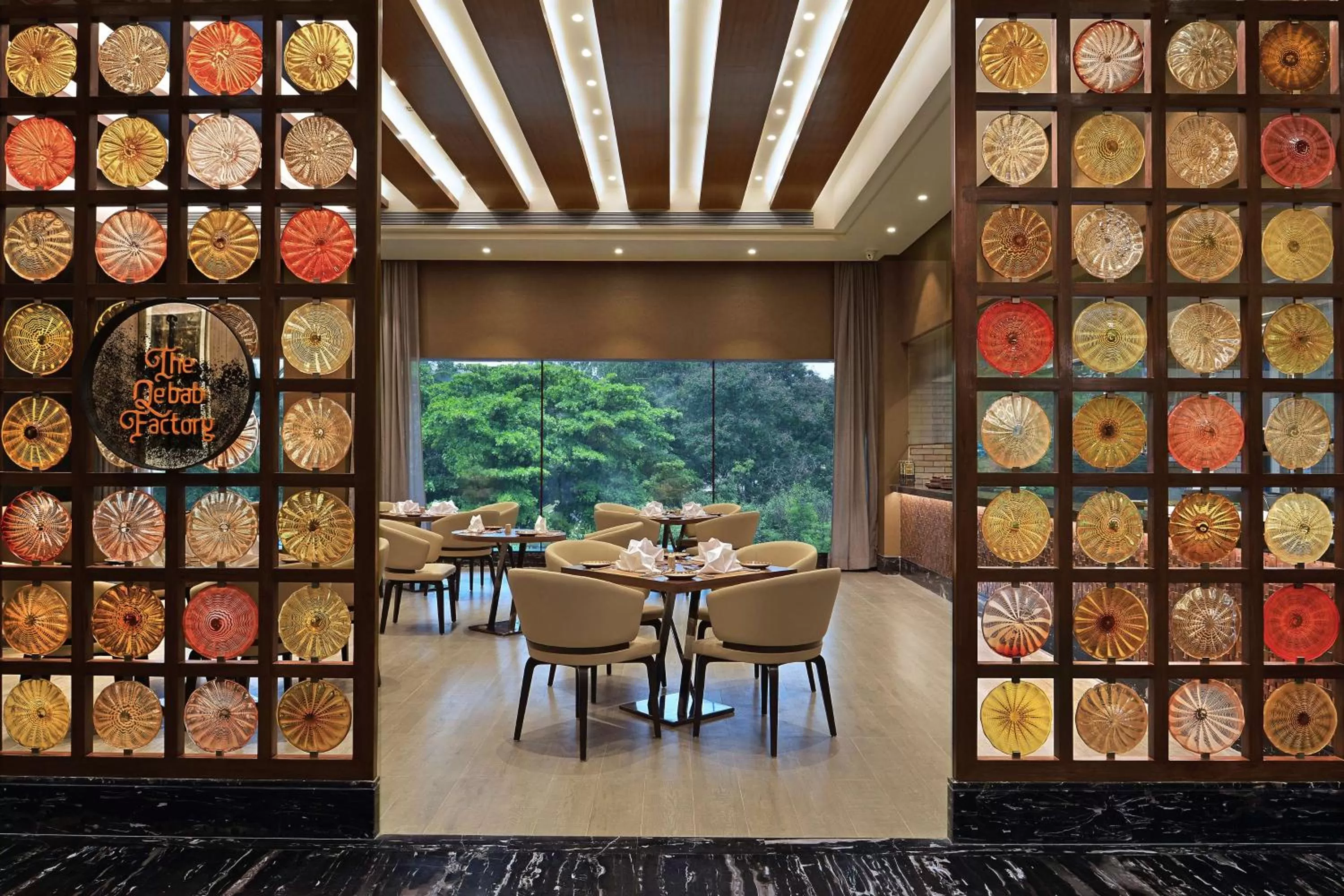 Restaurant/places to eat in Radisson Mumbai Andheri MIDC