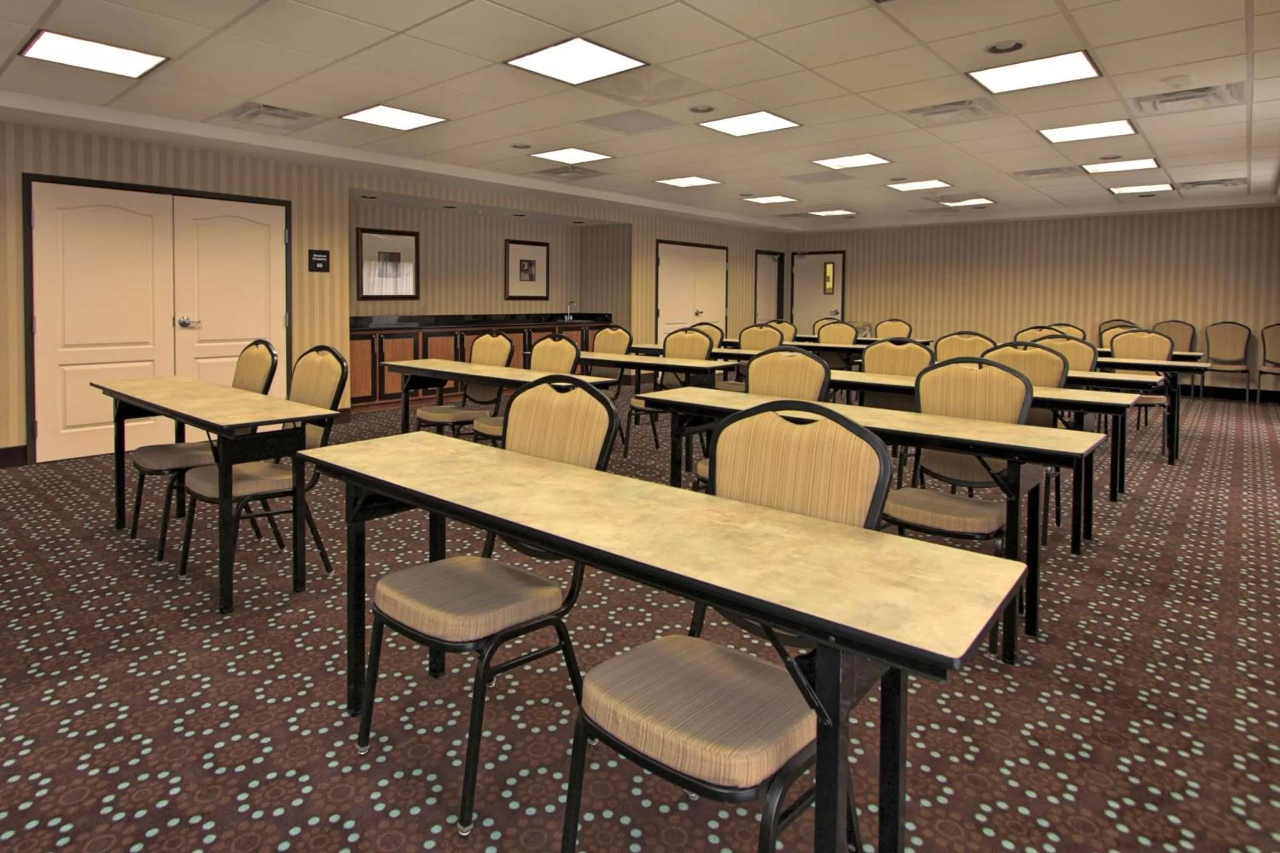 Meeting/conference room in Hampton Inn Defiance