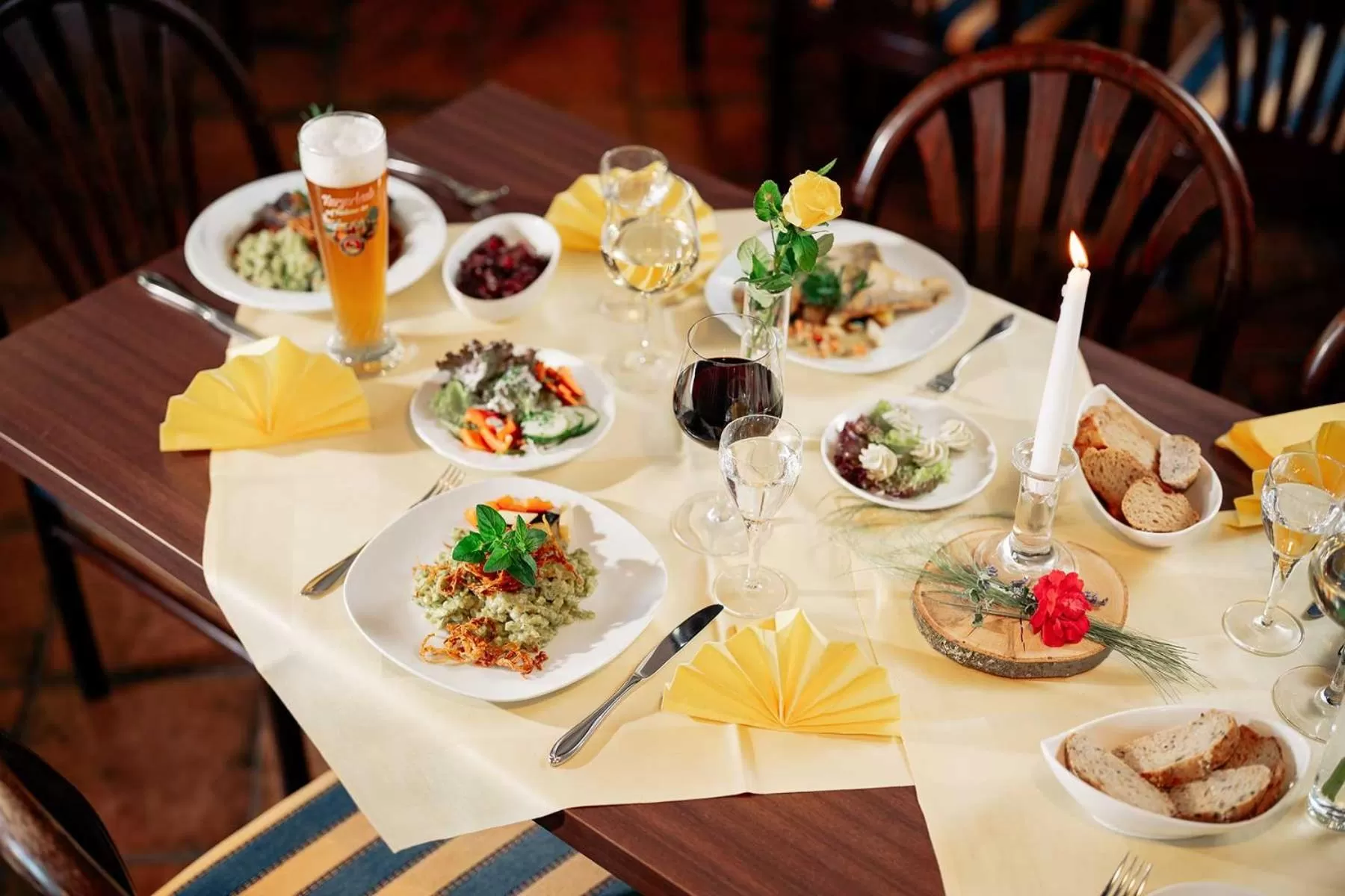 Restaurant/places to eat in Hotel Park Cafe Reichl