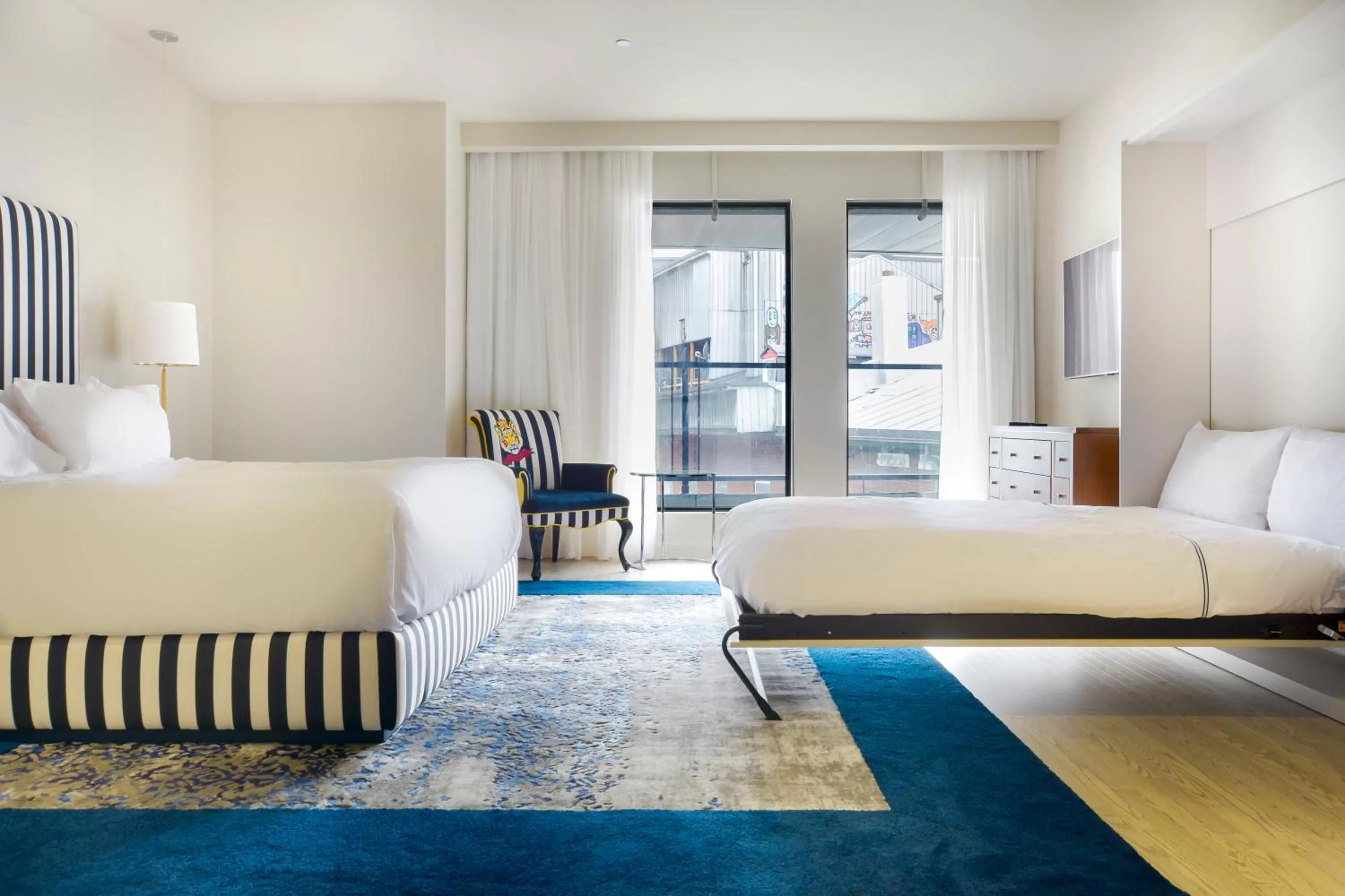 Photo of the whole room in Monsieur Jean - Hôtel Particulier