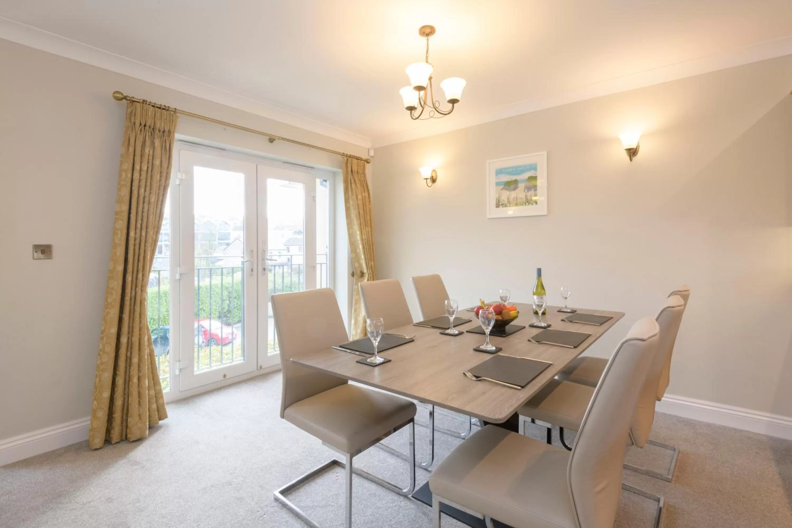 Dining area in Porth Veor Manor Villas & Apartments