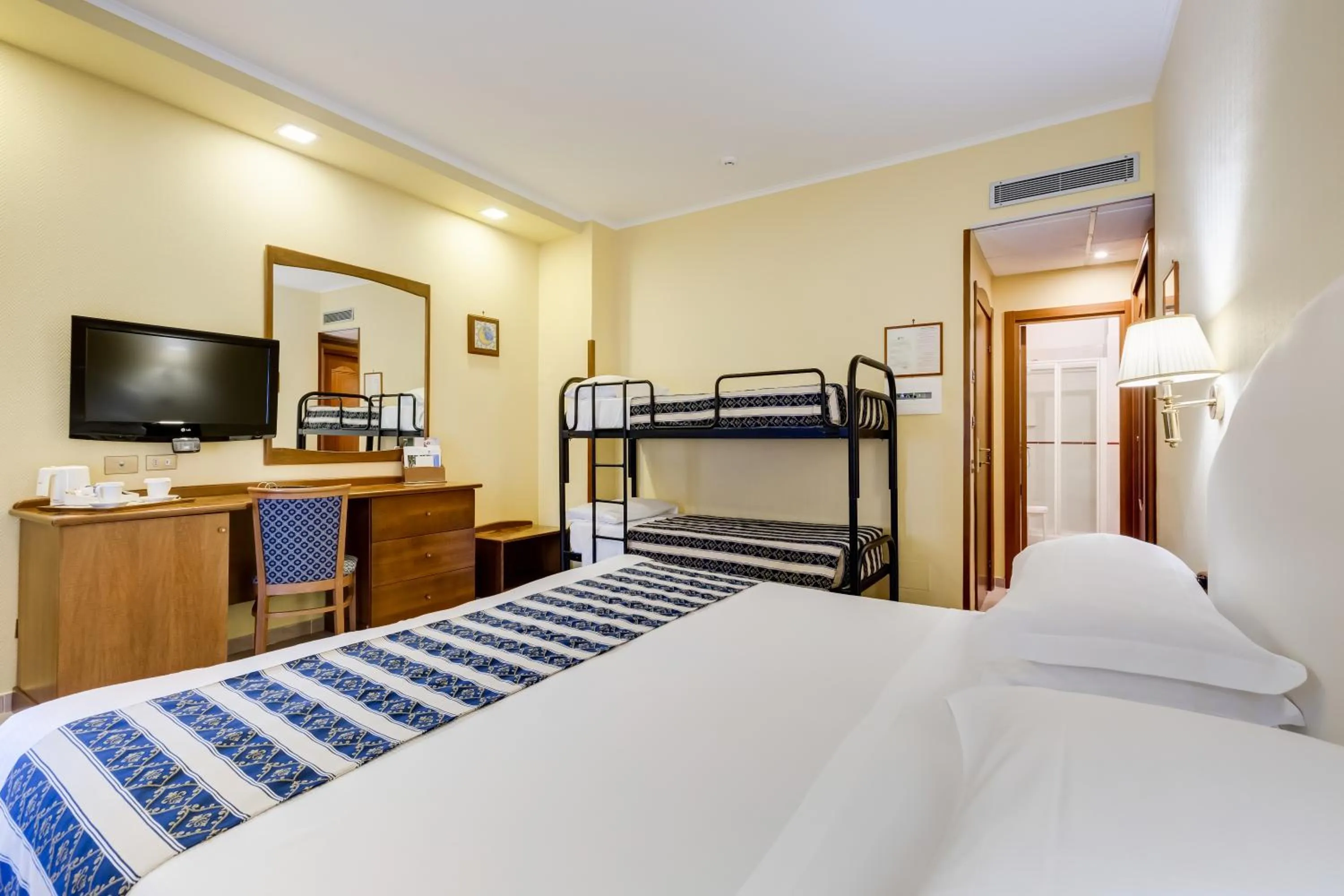 Bedroom, Bed in Best Western Hotel La Solara