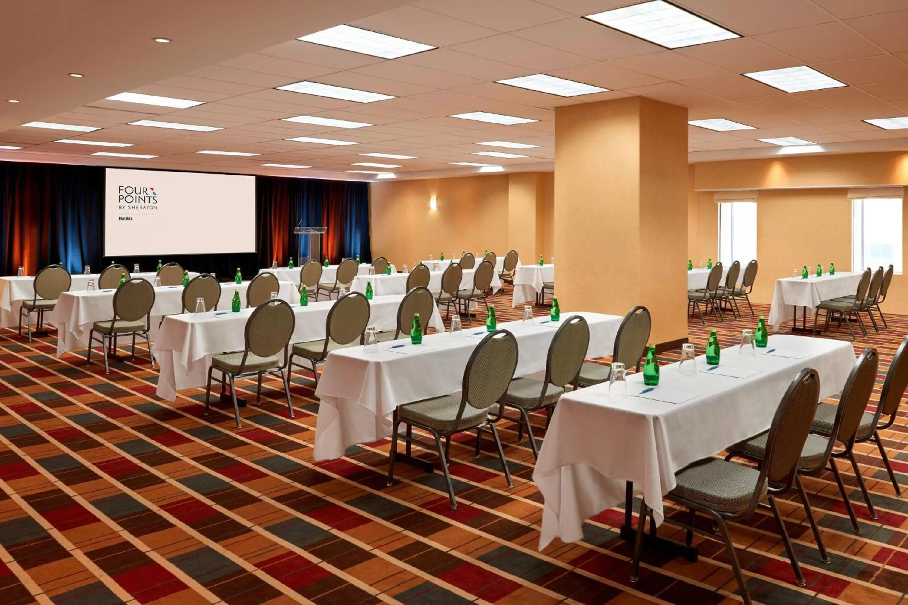 Meeting/conference room in Four Points by Sheraton Halifax