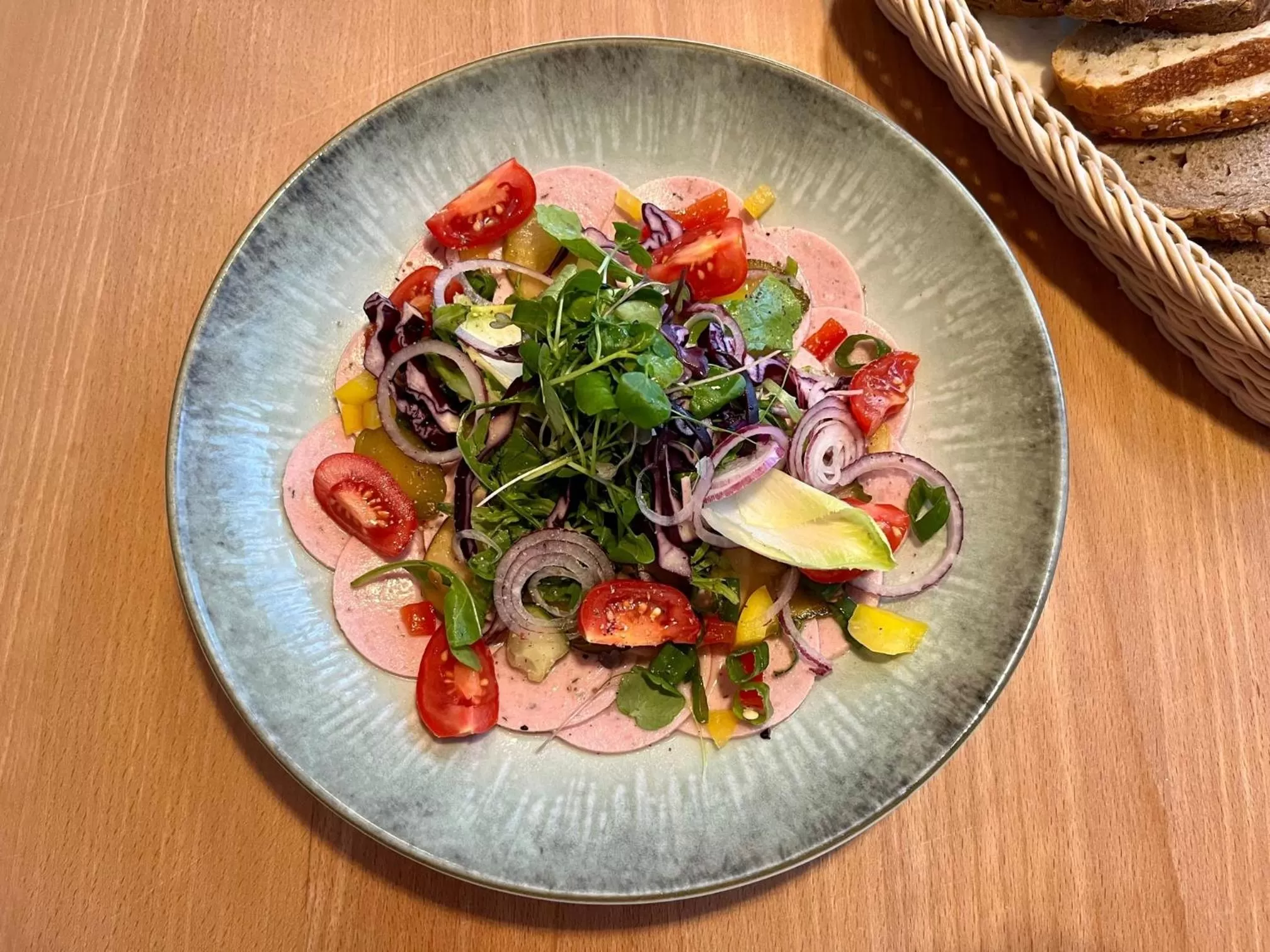 Restaurant/places to eat in Hotel Schiller