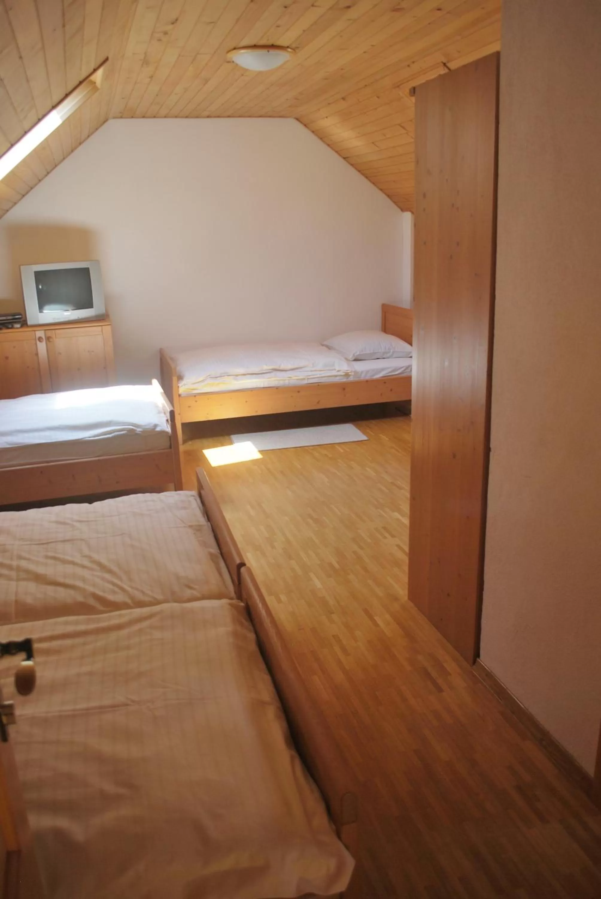 Photo of the whole room, Bed in Tourist Farm Pr'Dovar