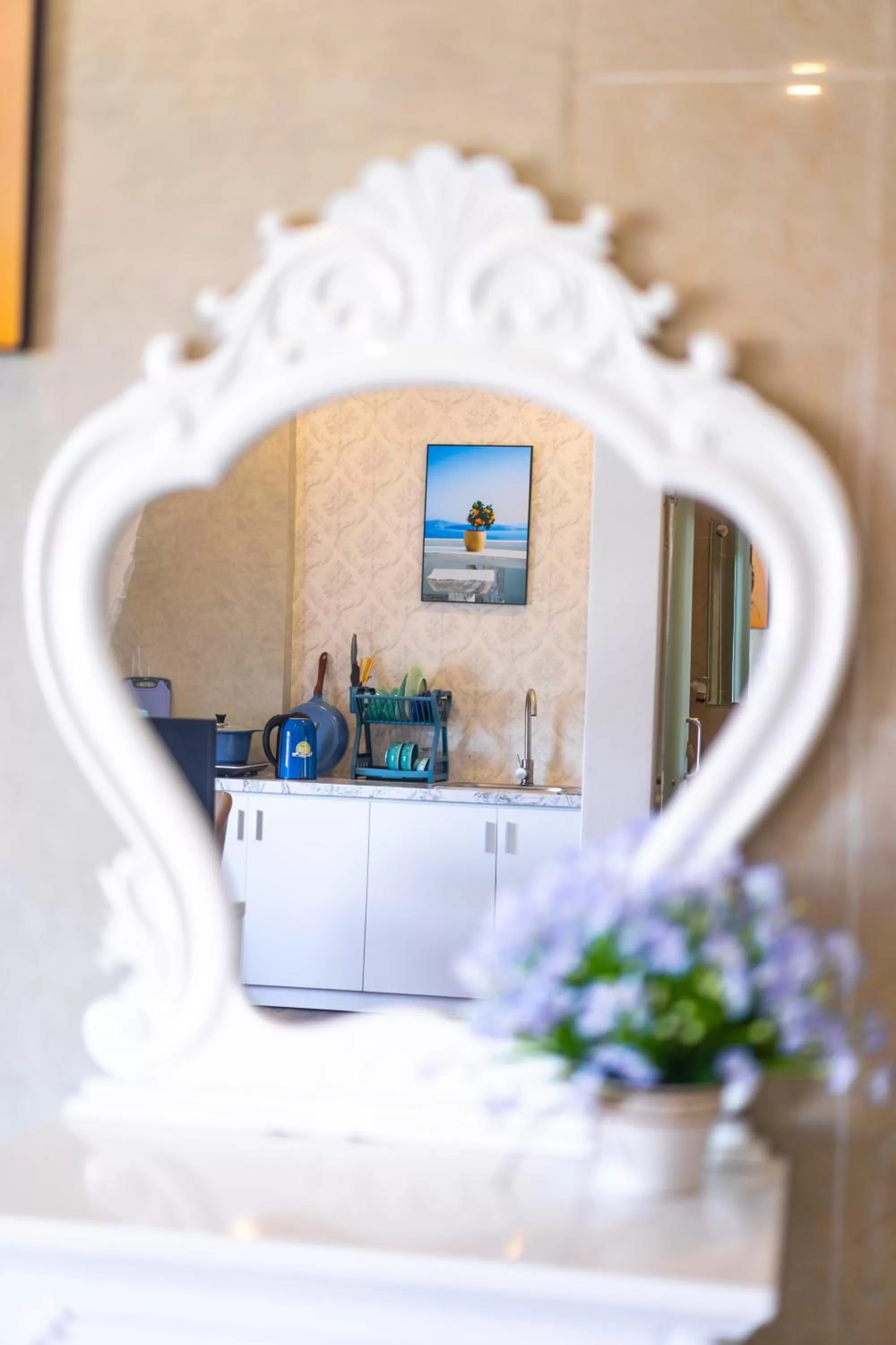 Kitchen or kitchenette in Ngàn Phố Studio & Love Hotel