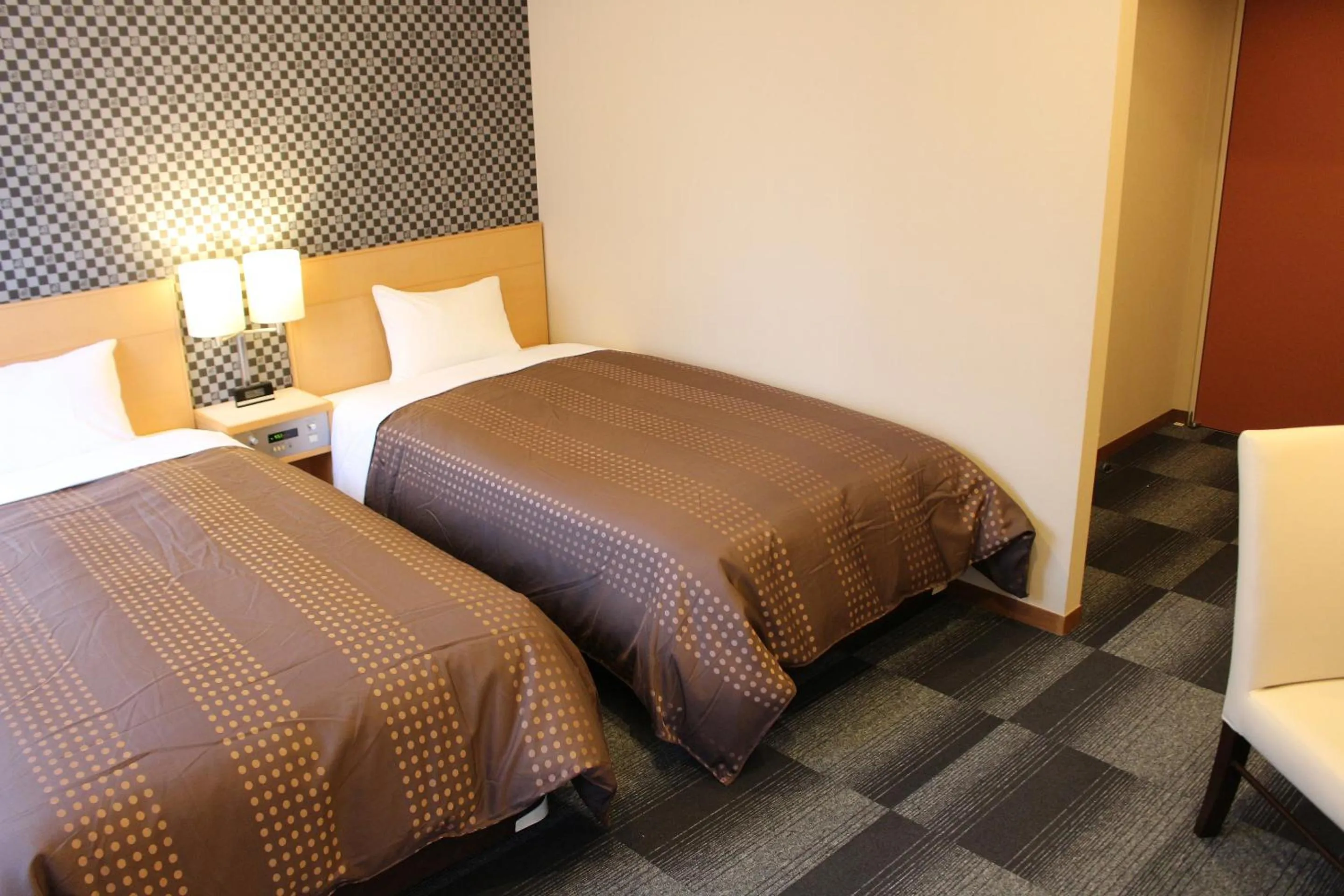 Bed in HOTEL LiVEMAX BUDGET Chiba Mihama