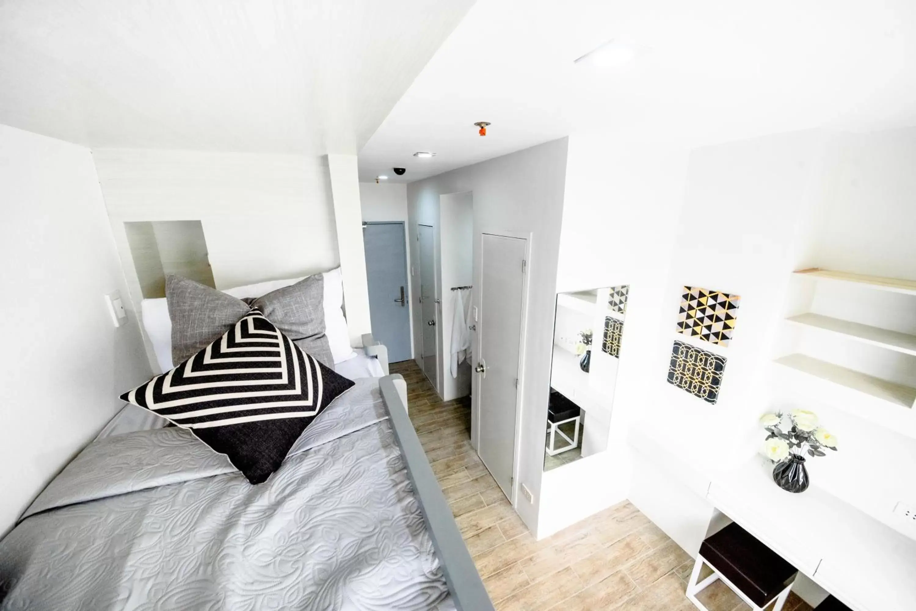 Classic Quadruple Room in 1075 Dormitel Classic Quadruple Room in 1075 Dormitel