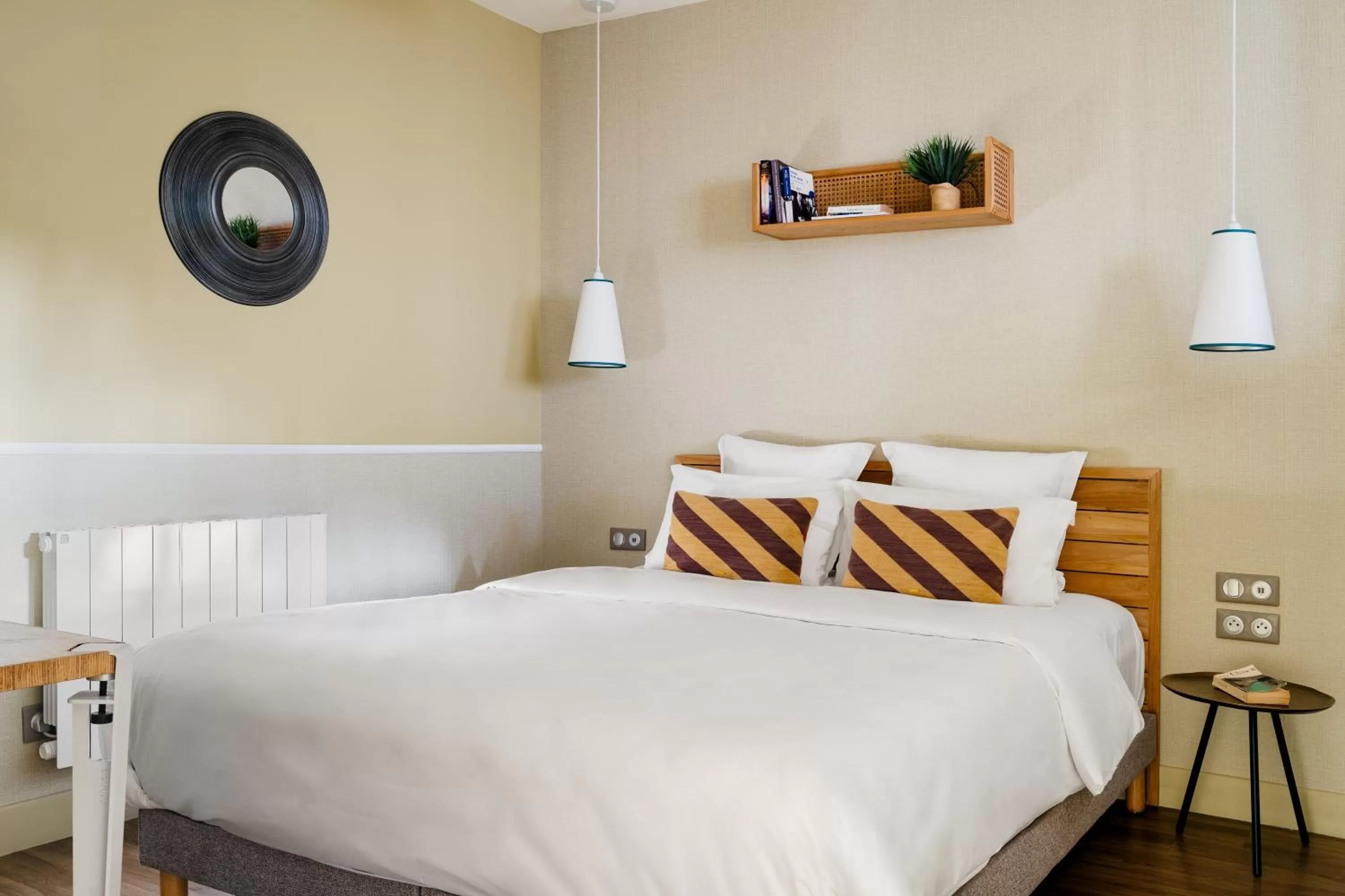 Bed in Edgar Suites Expo Paris Porte de Versailles