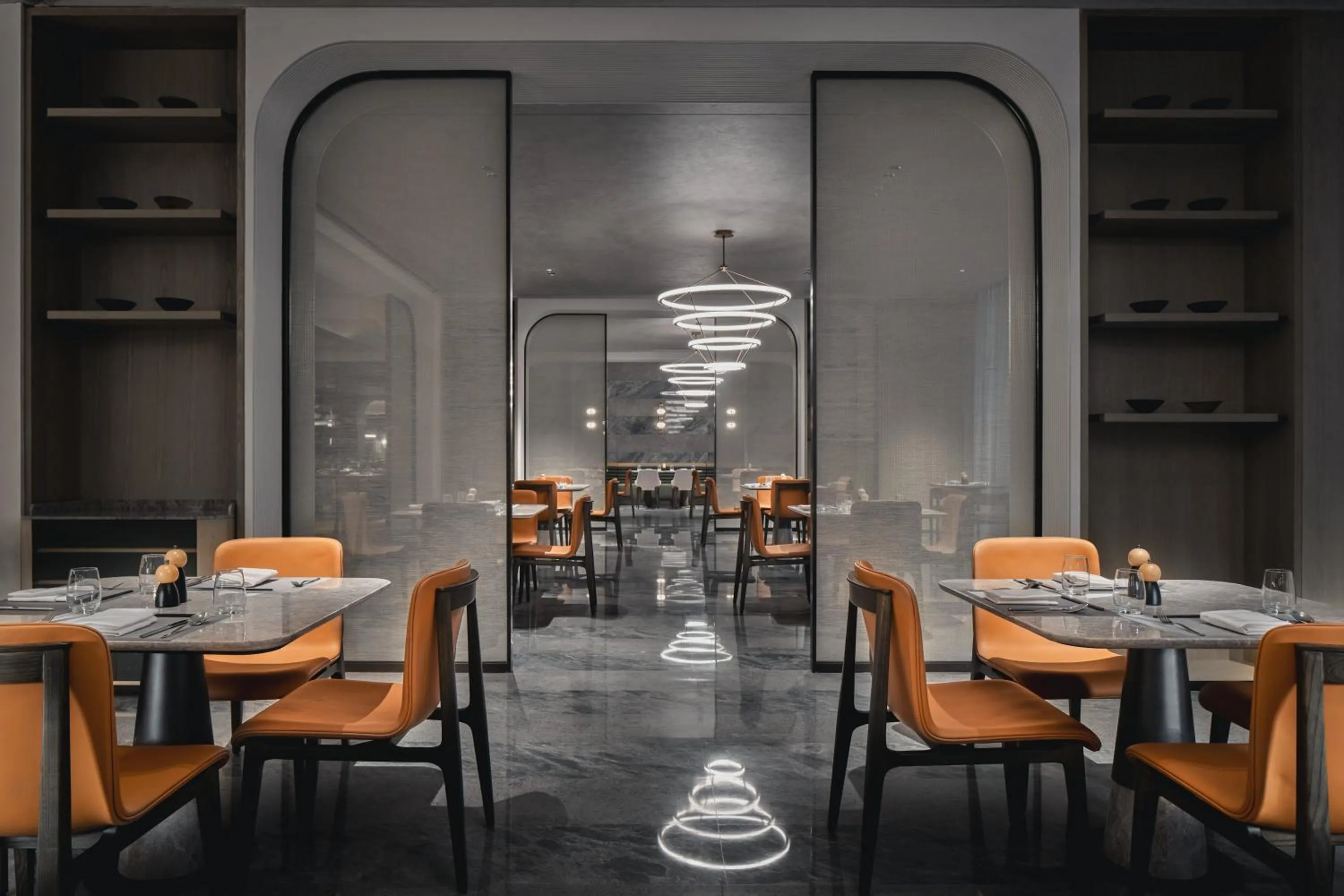 Restaurant/places to eat in Crowne Plaza Hangzhou Riverside by IHG