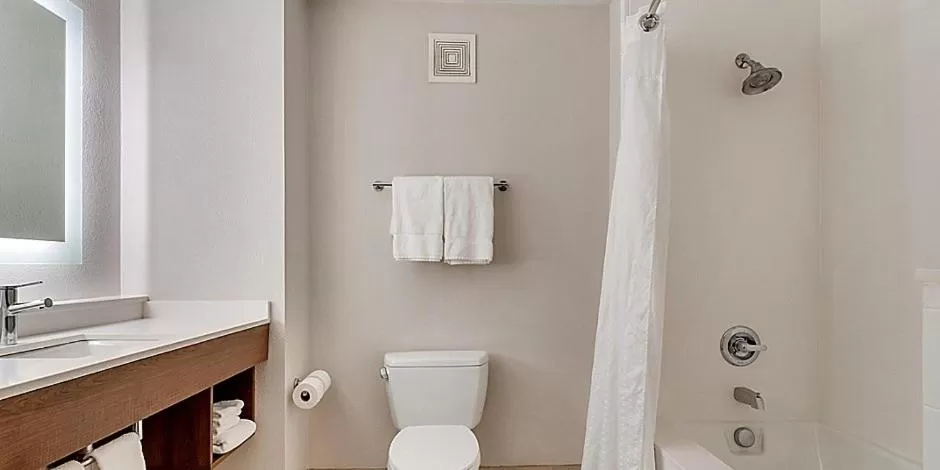 Bathroom in Holiday Inn Express Hotel & Suites Lake Elsinore by IHG