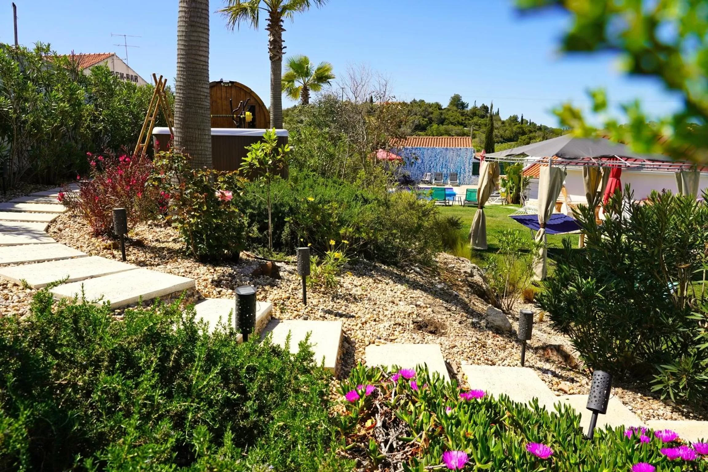 Spring in Carvoeiro B&B and SPA