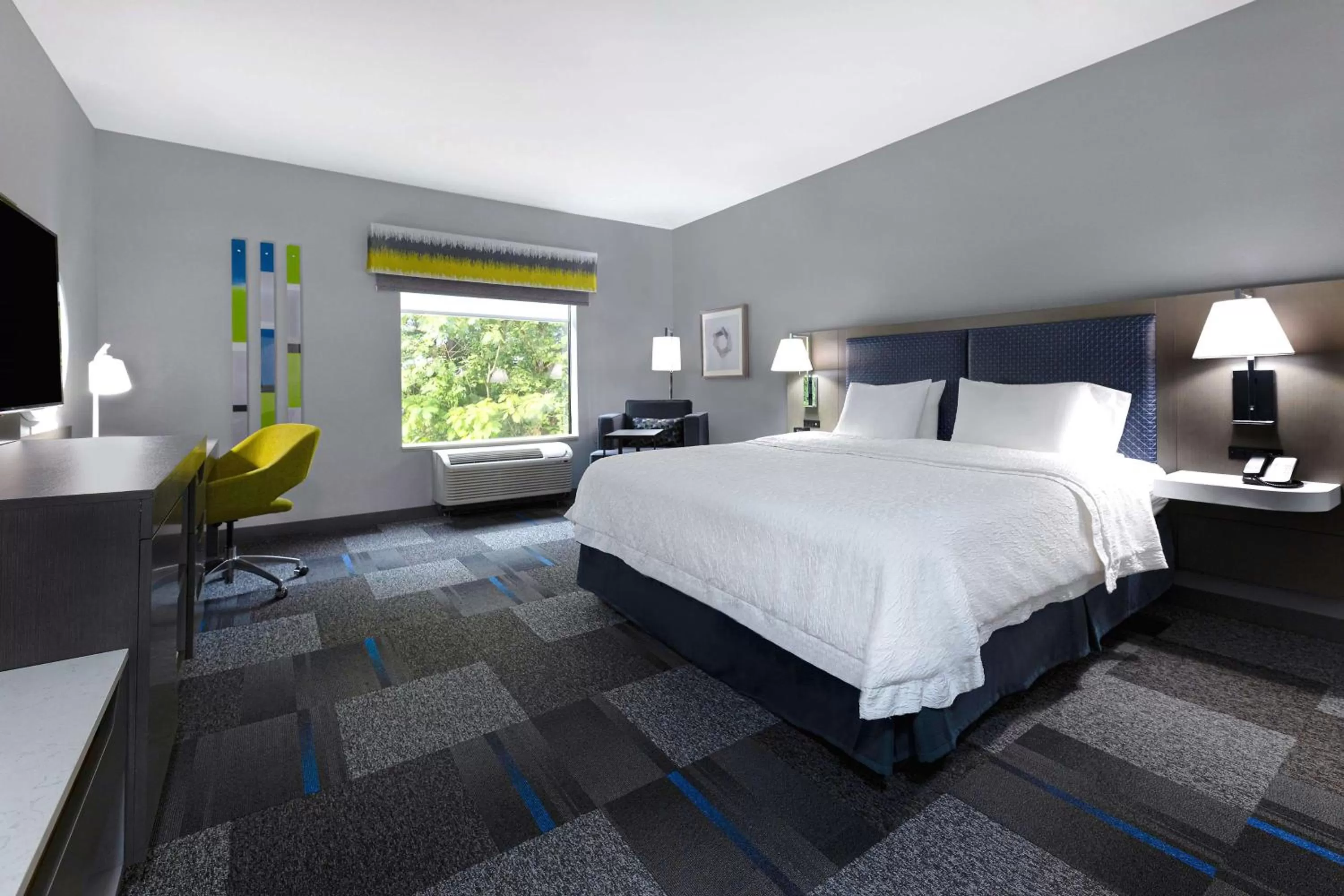 Bedroom, Bed in Hampton Inn & Suites Nacogdoches