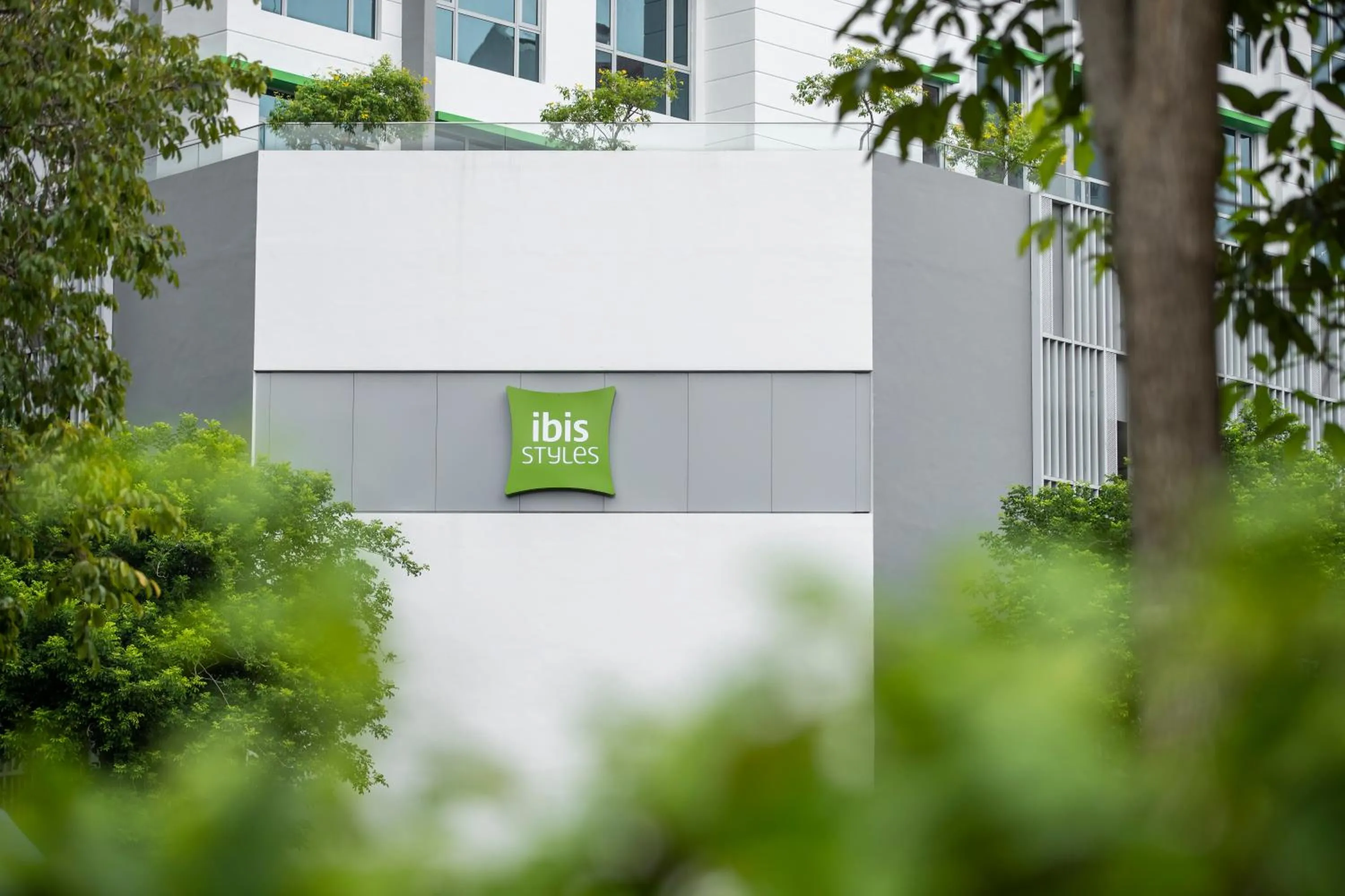 Property building in ibis Styles Singapore Albert