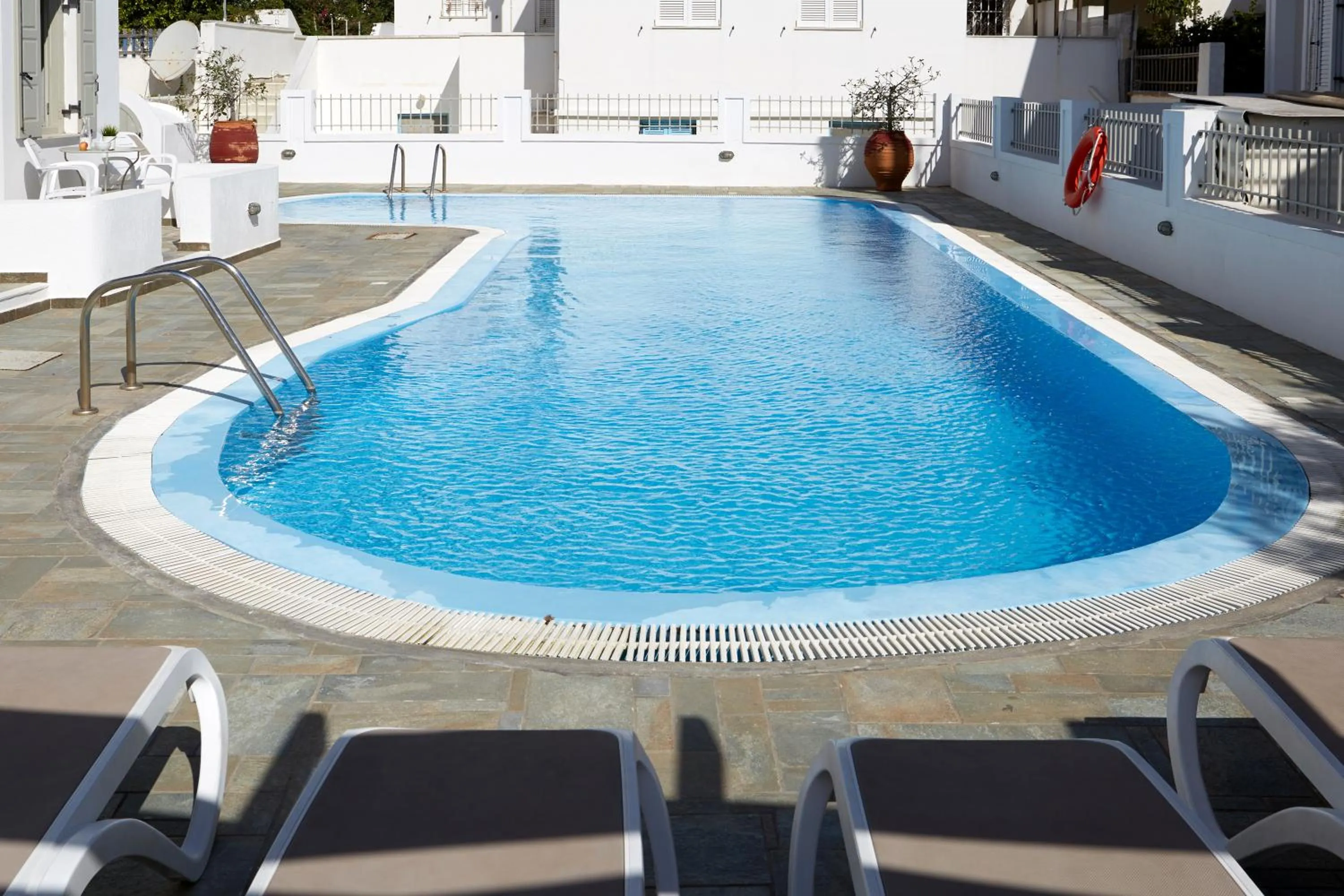 Time of day in Nissos Thira