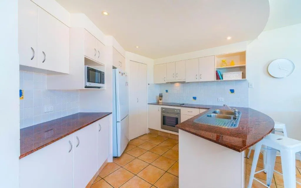 Kitchen or kitchenette in The Cove Yamba