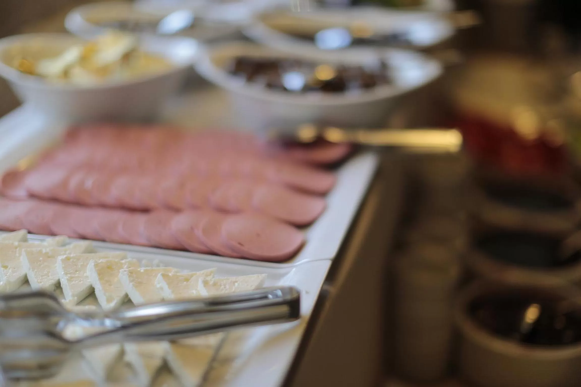 Restaurant/places to eat in Shoestring Cave House