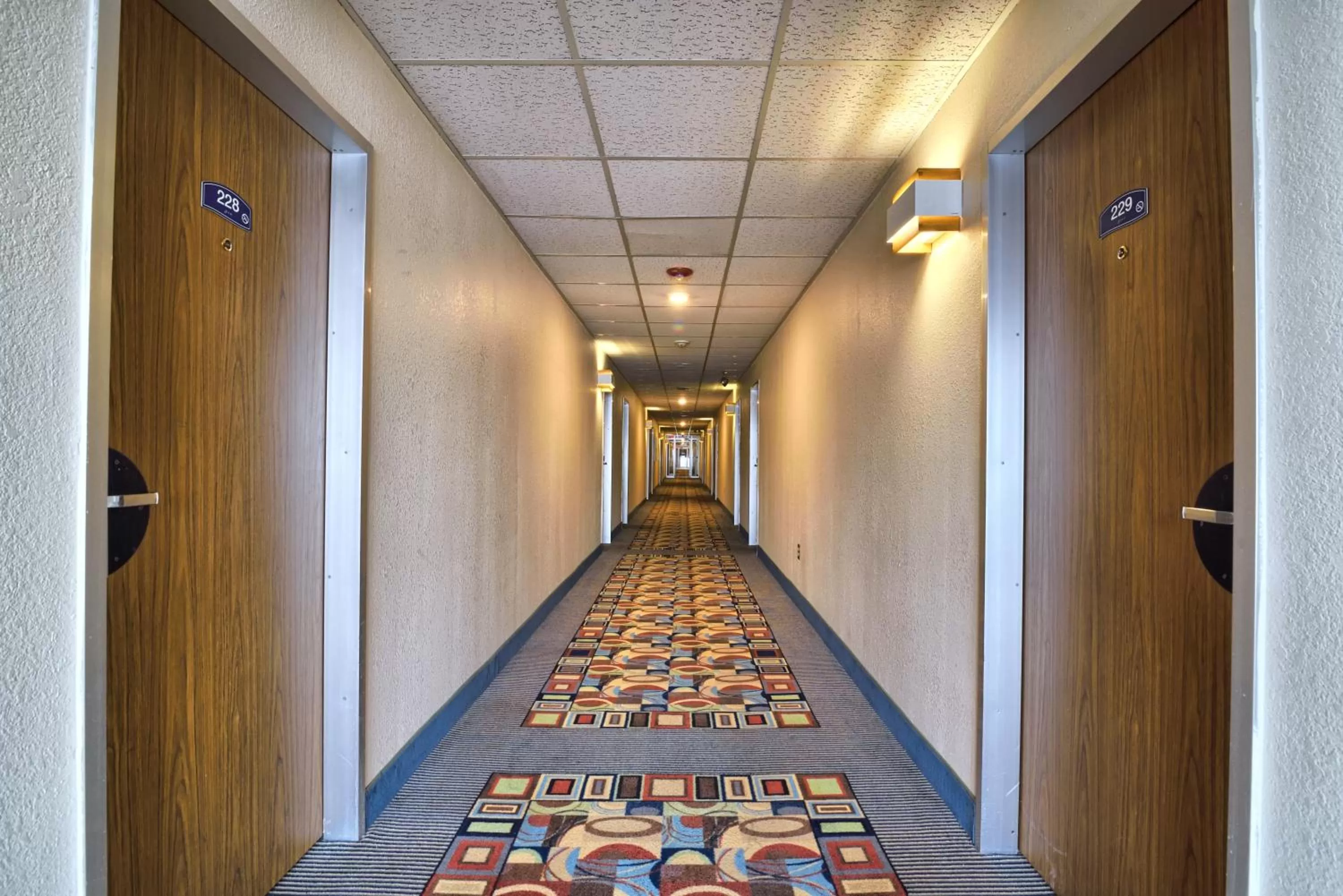 Area and facilities in Howard Johnson by Wyndham Bangor