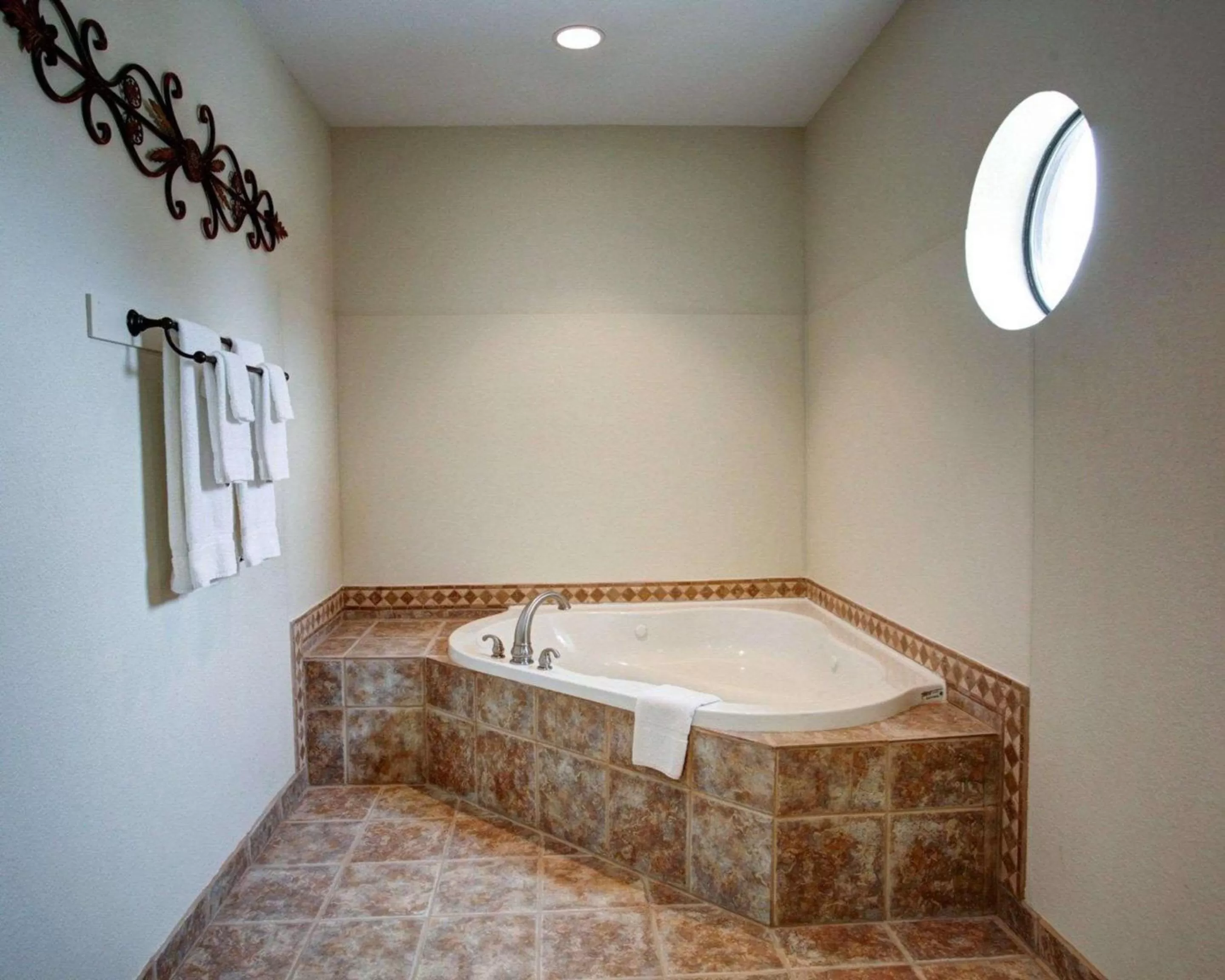 Photo of the whole room in Quality Inn Rockdale