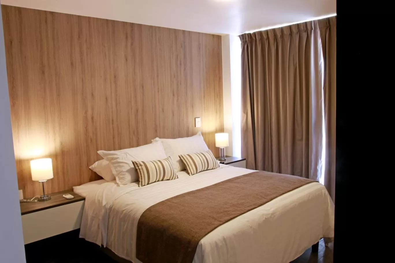 Bedroom, Bed in Urban Suites Apart Hotel