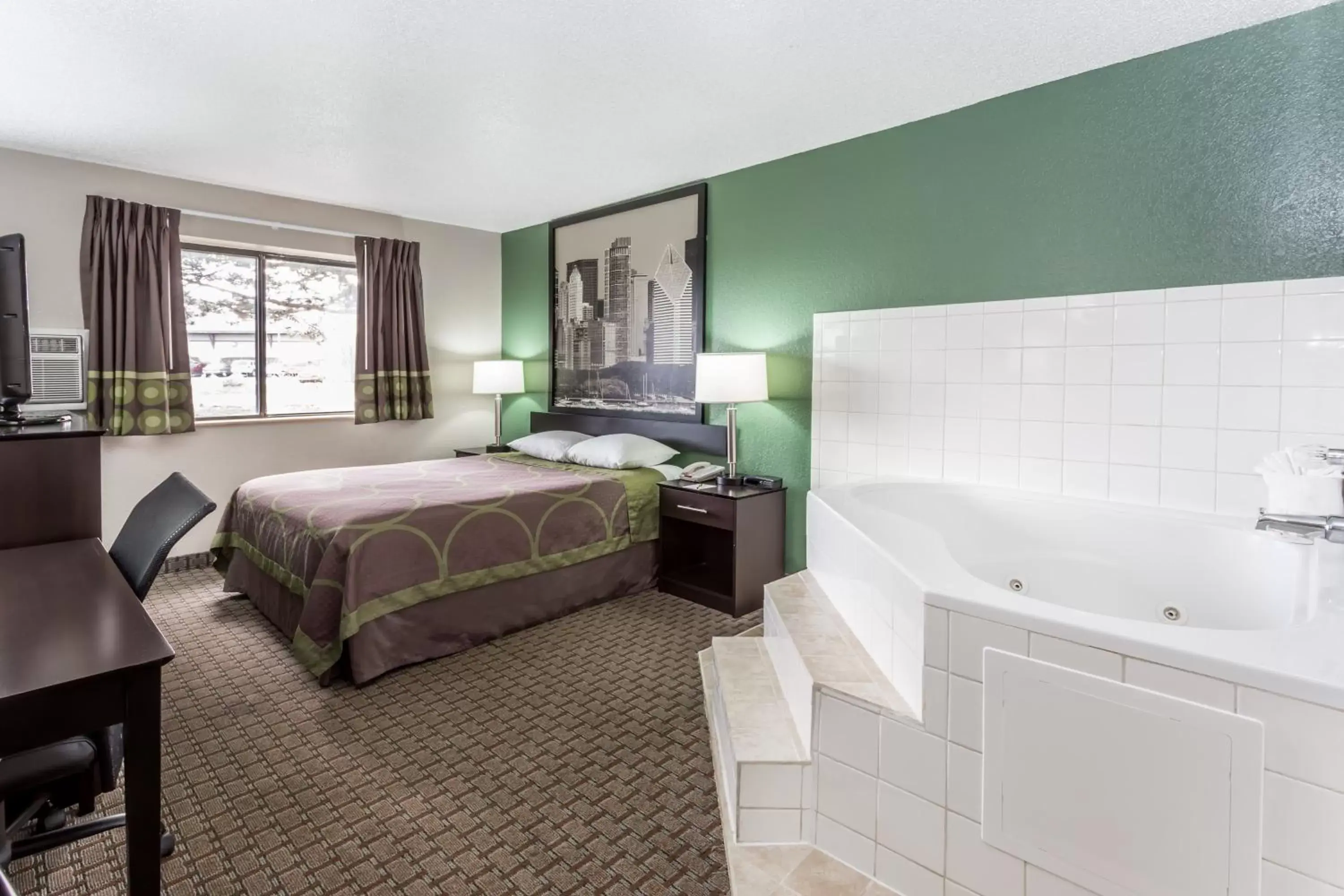 Queen Studio Suite - Non-Smoking in Super 8 by Wyndham Mundelein/Libertyville Area Queen Studio Suite - Non-Smoking in Super 8 by Wyndham Mundelein/Libertyville Area