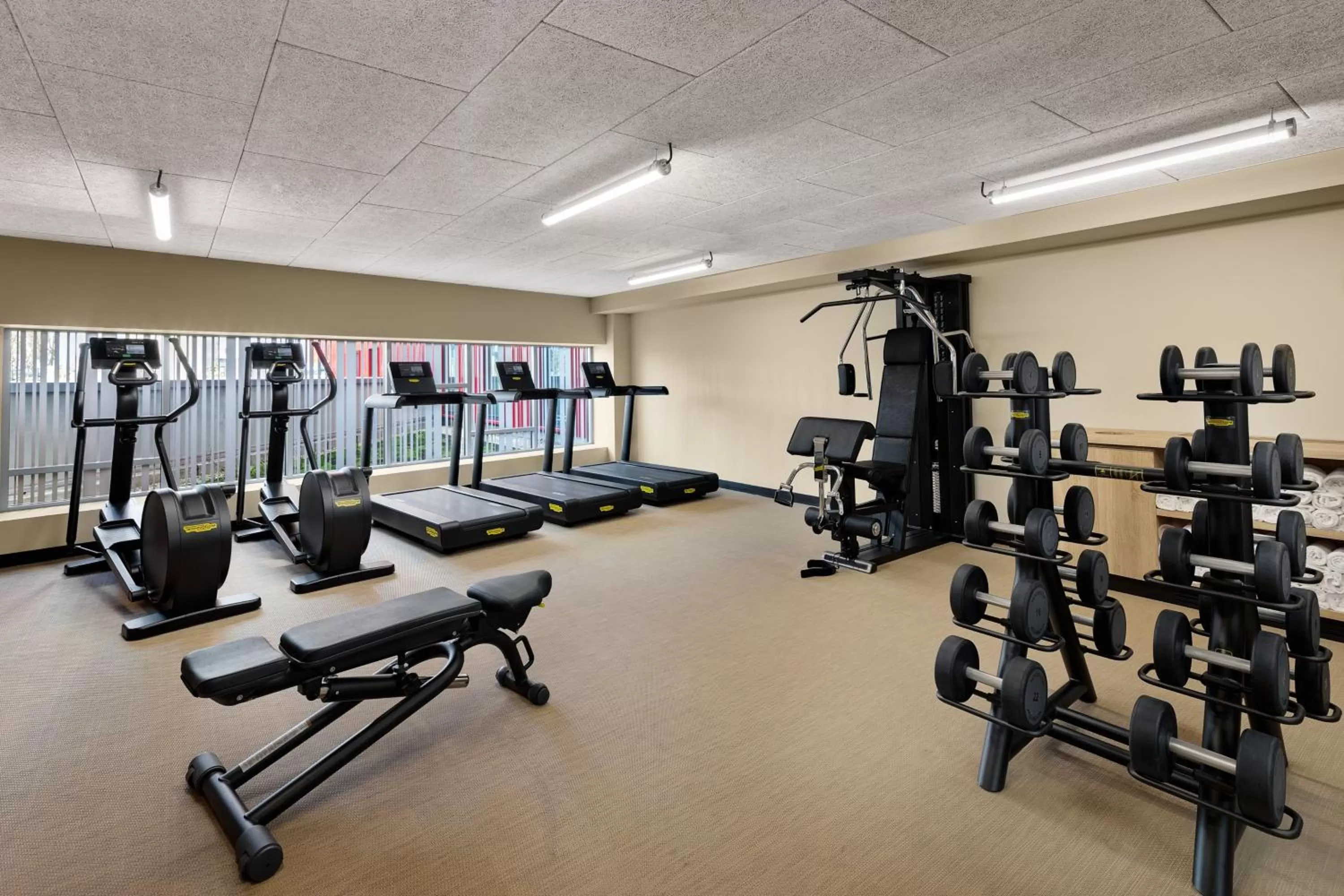 Fitness centre/facilities in Courtyard by Marriott Paris Charles de Gaulle Central Airport