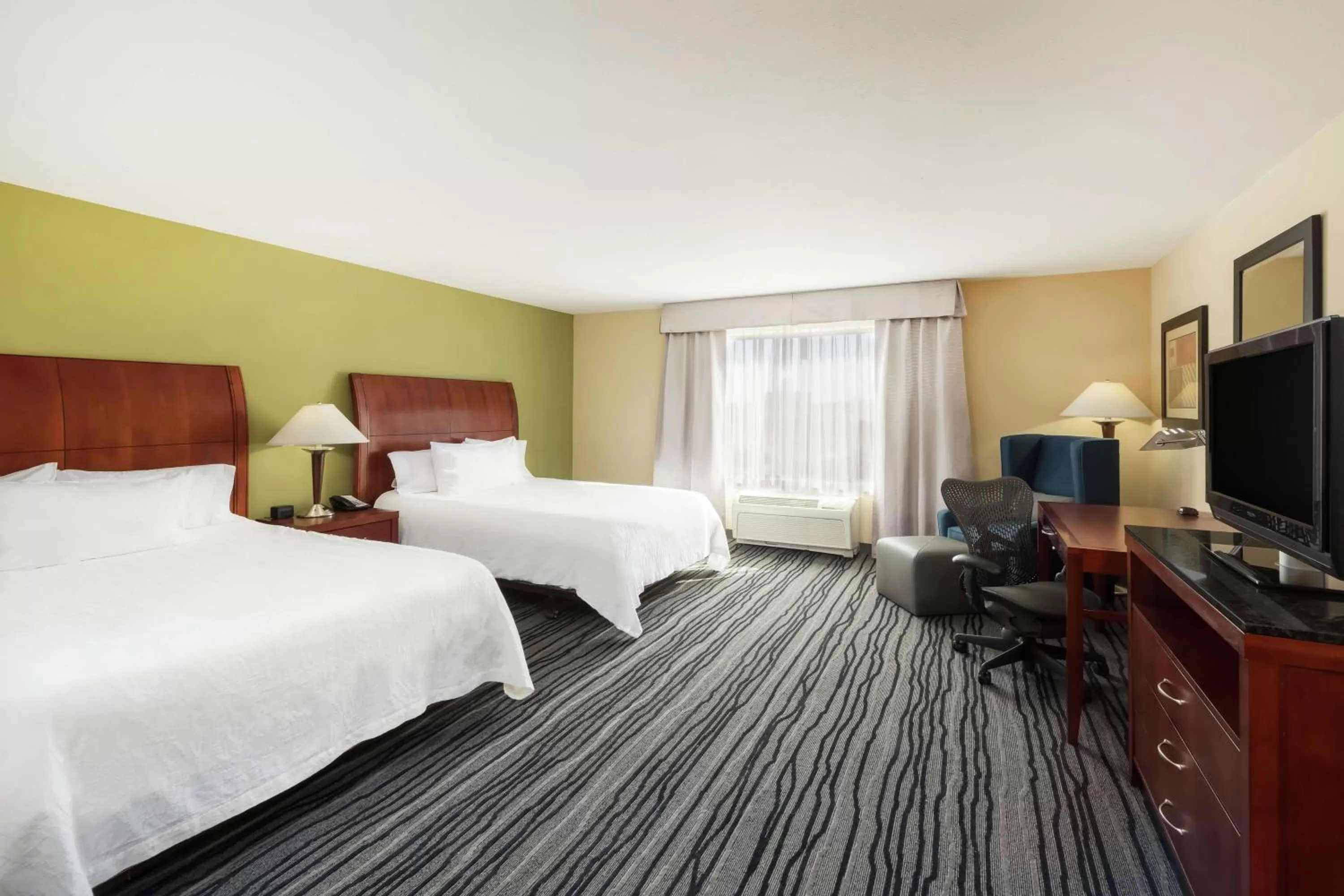 Bedroom, Bed in Hilton Garden Inn St. Louis Shiloh/O'Fallon IL