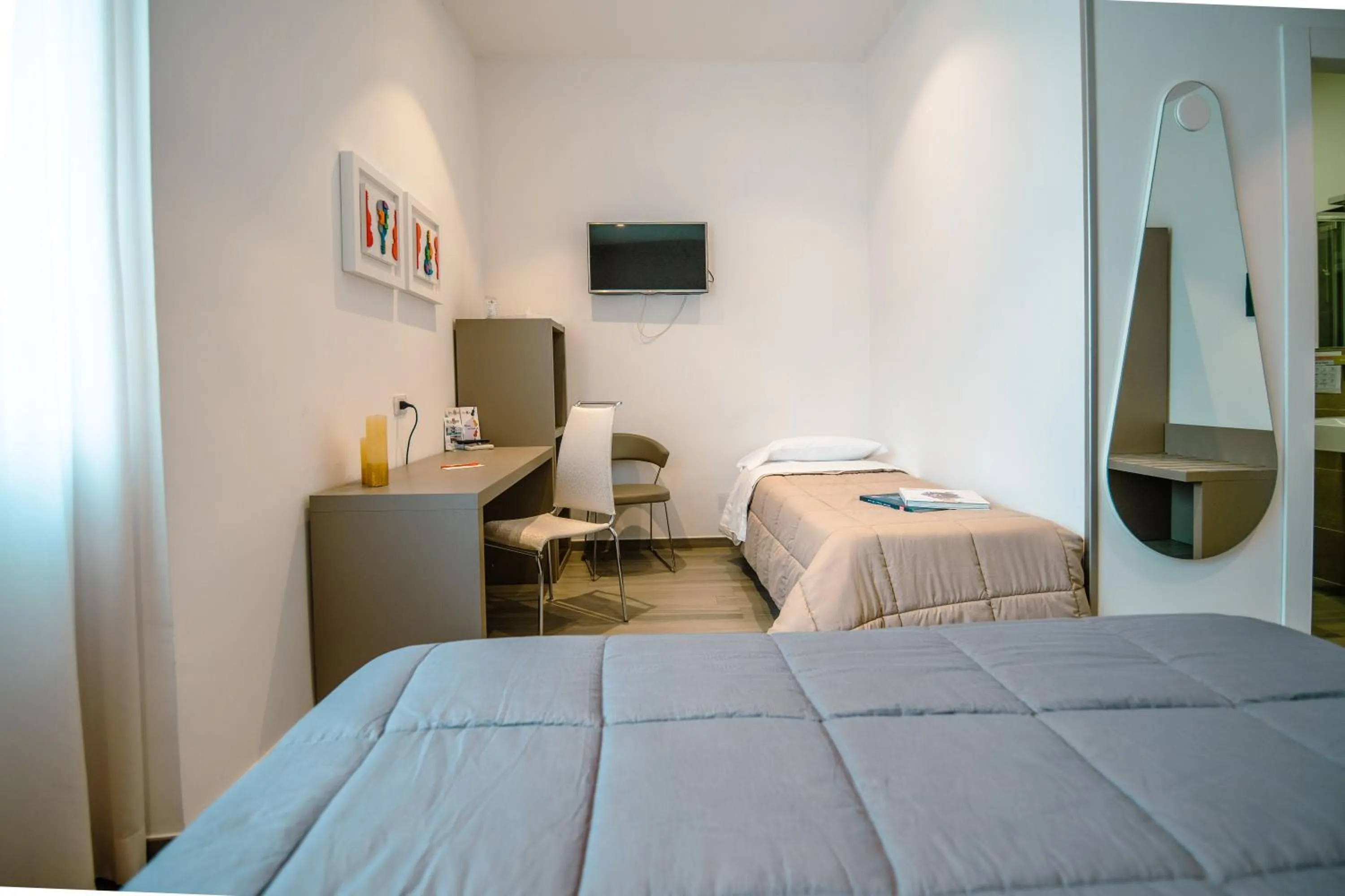 Photo of the whole room, Bed in Hotel Bruman Salerno