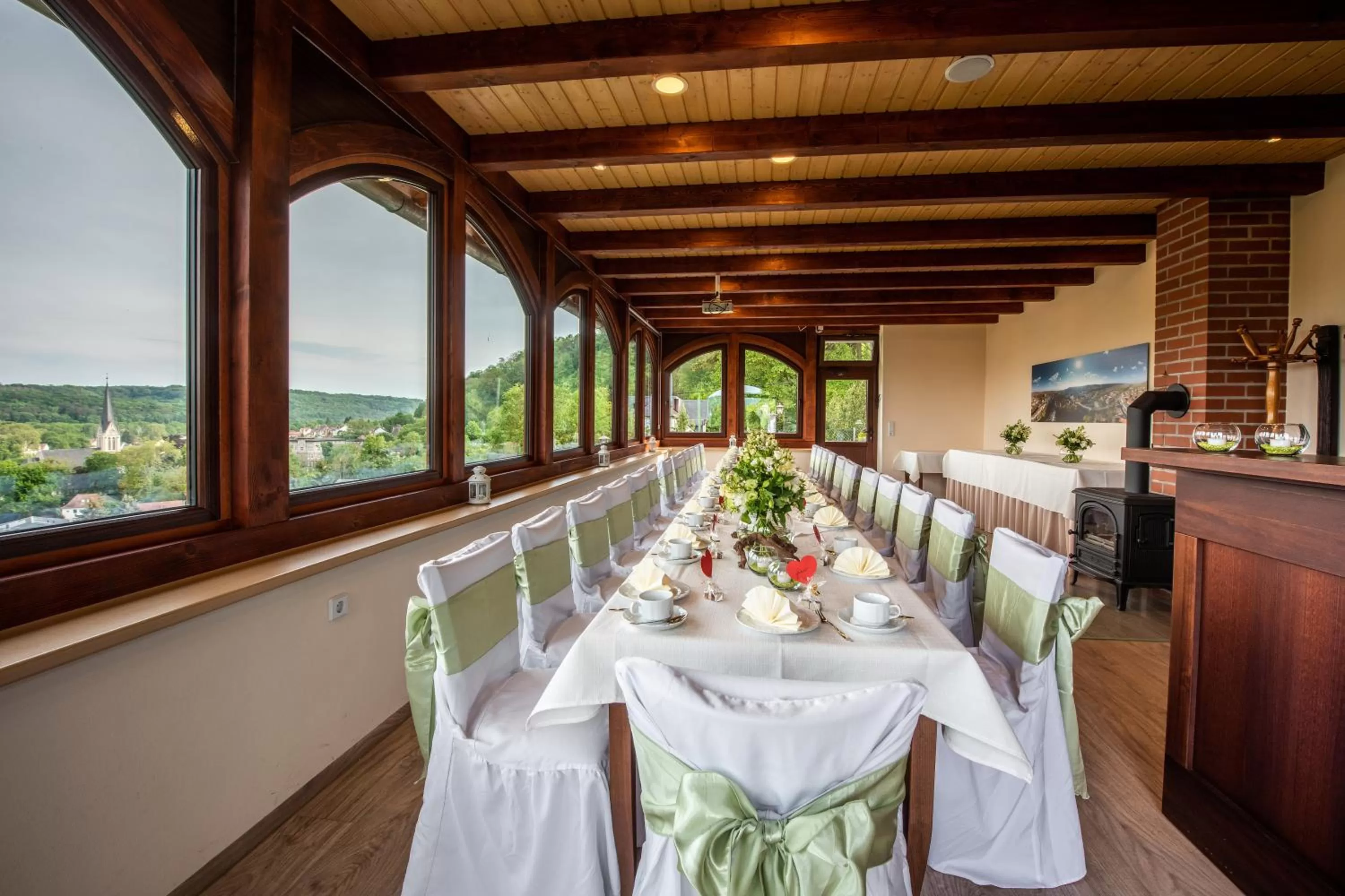 Restaurant/places to eat in Flair Hotel Villa Ilske