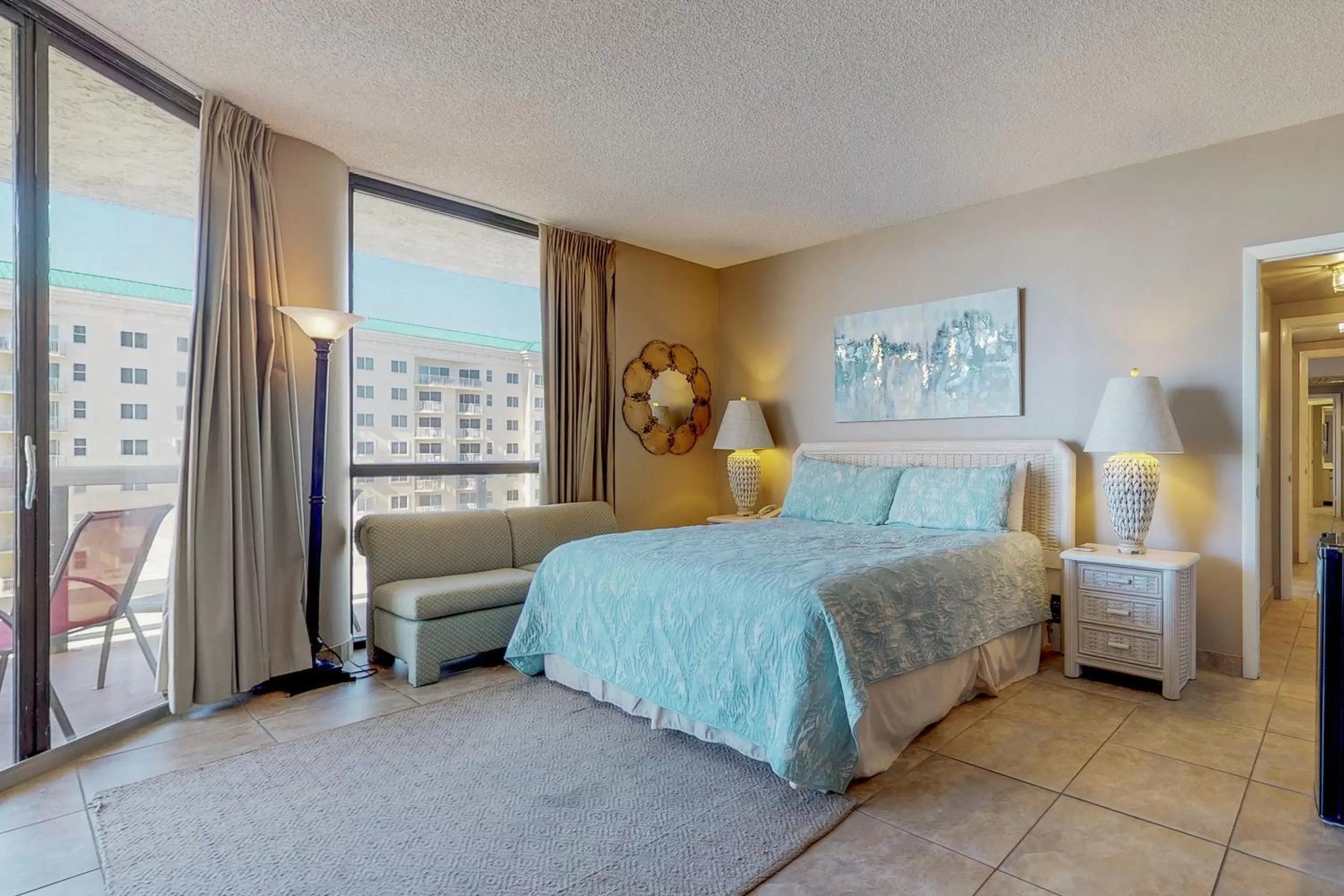 Suite in Surfside Resort by Vacasa