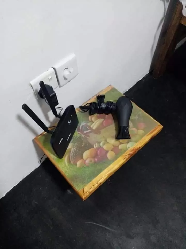 The Horizon Root Inn