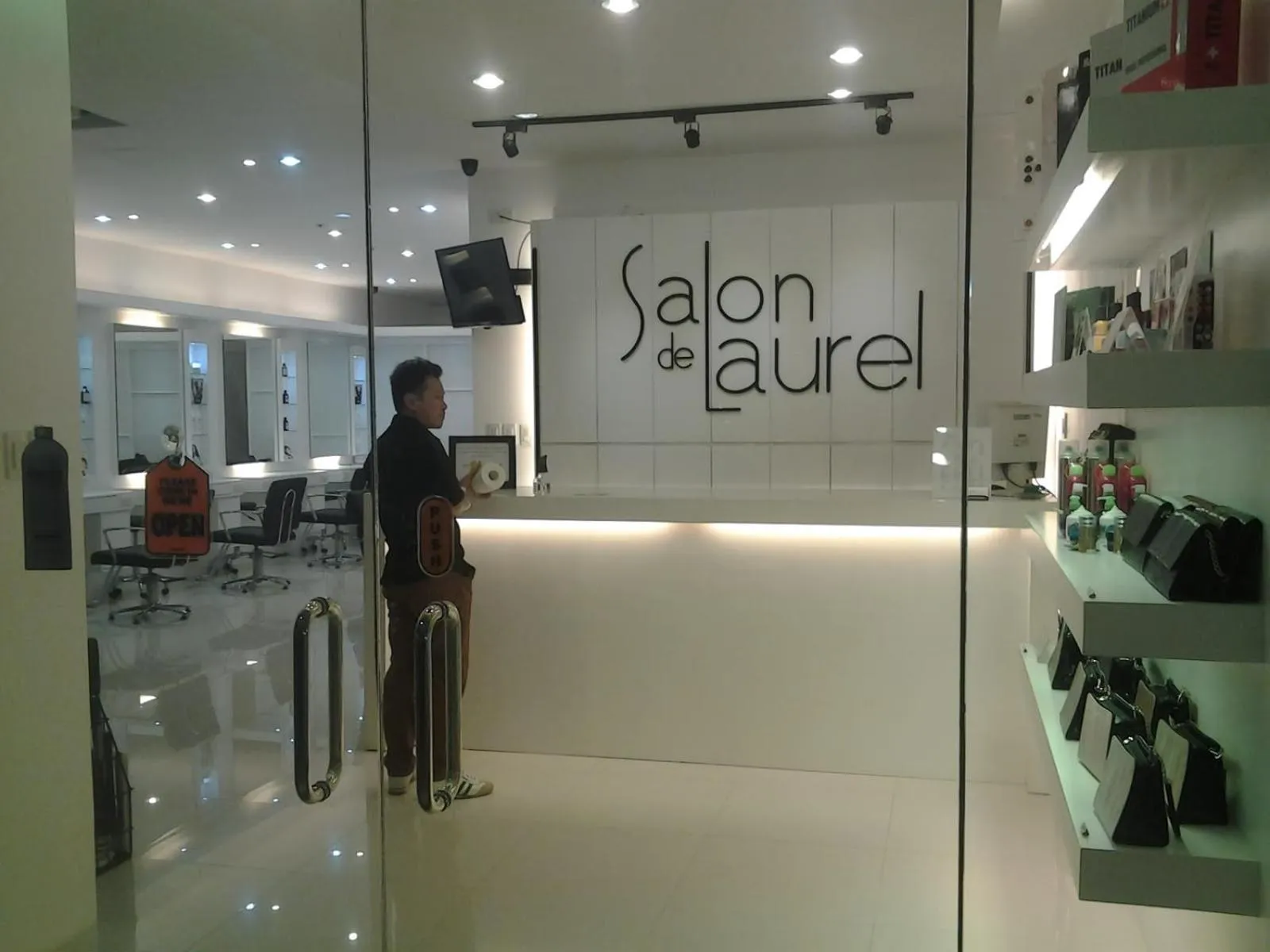 Neighbourhood in The Palines Apartment Hotel near Brittany Palazzo, Evia Mall Alabang