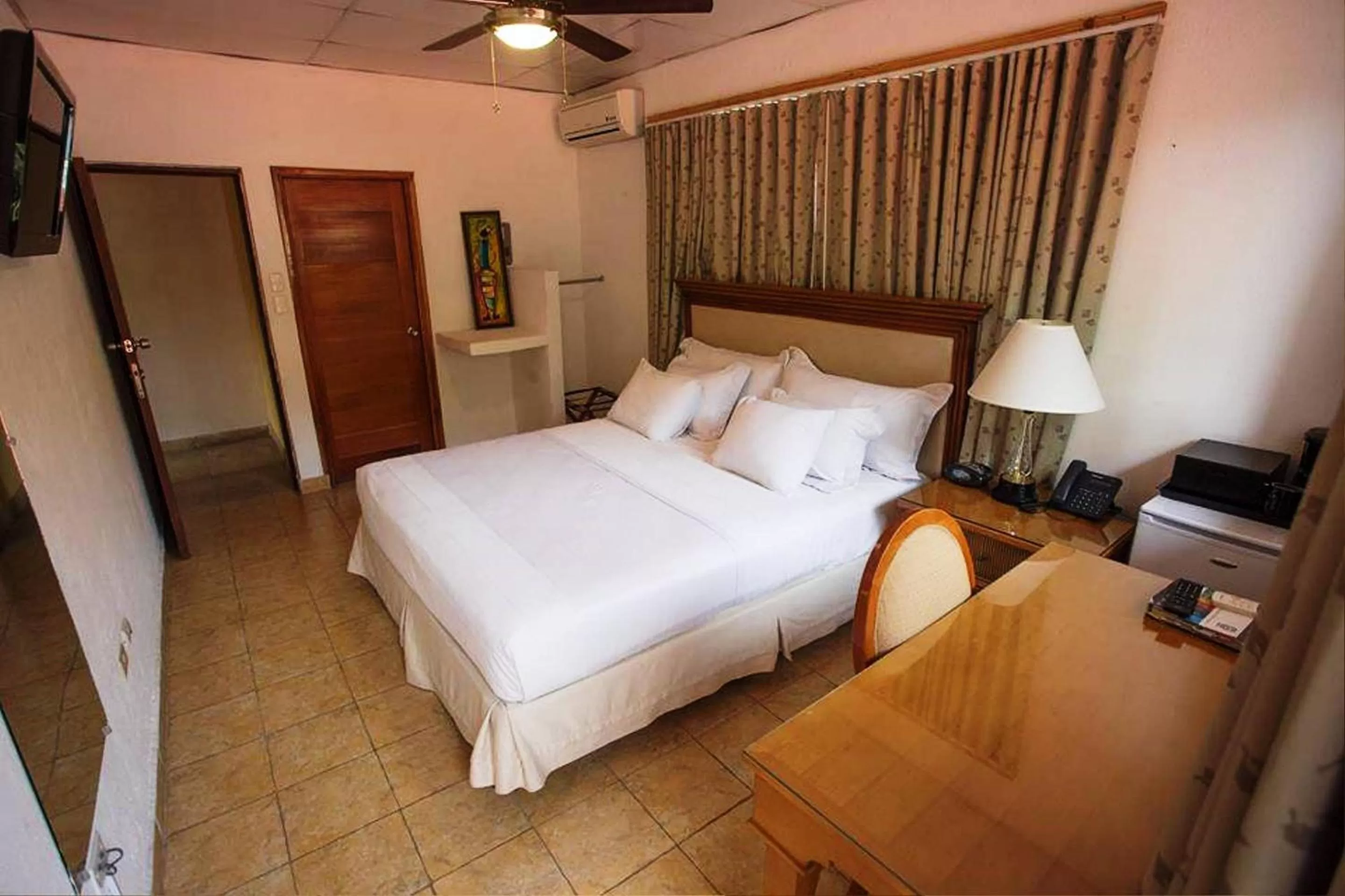 Bed in Auberge Villa Cana