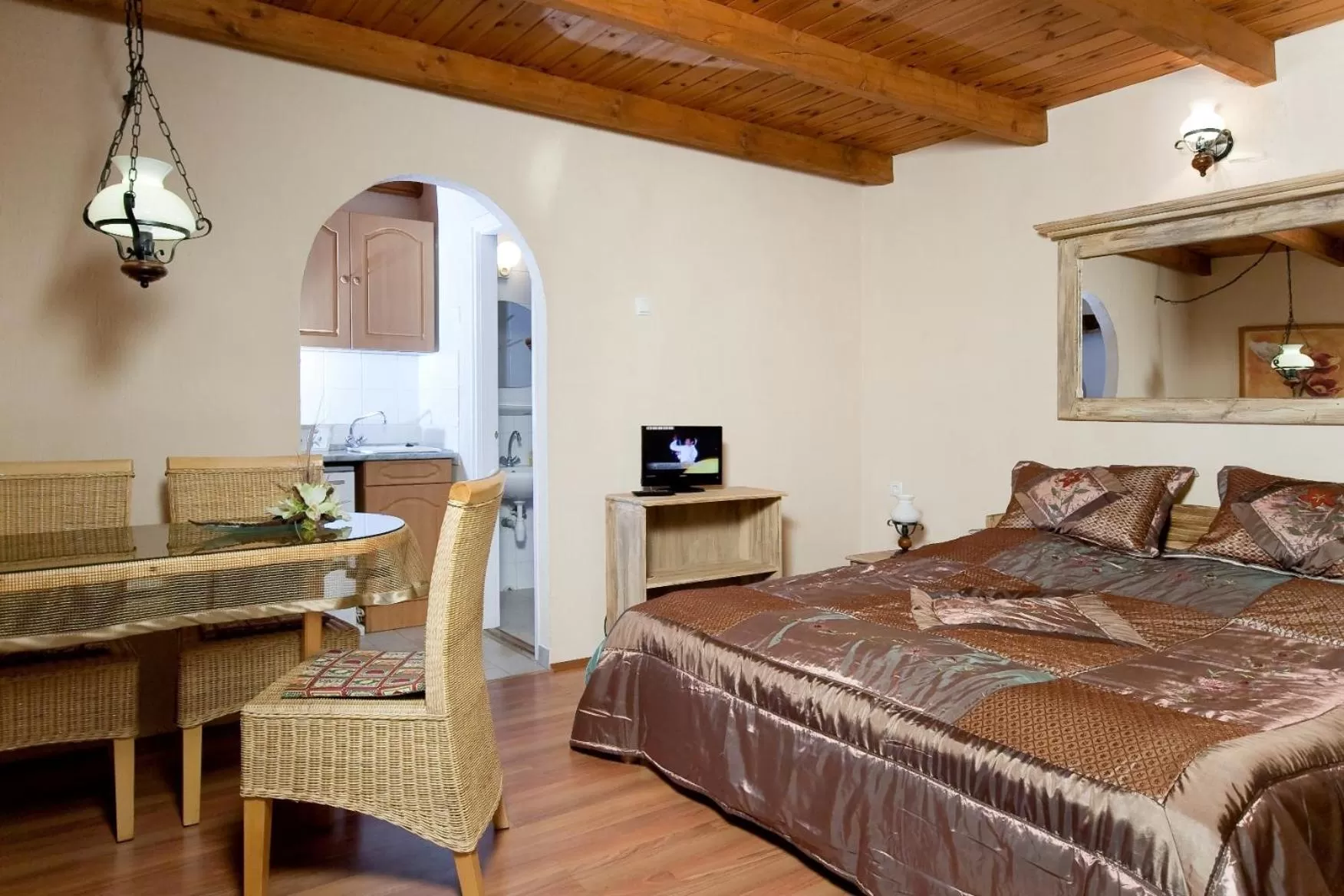 Bedroom in Green Park Villa