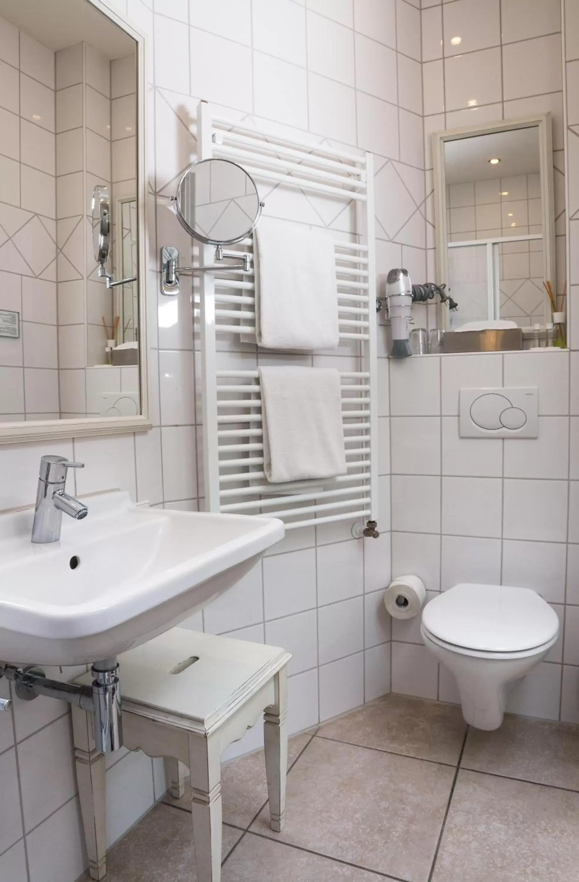 Superior Double Room in Hotel Villa Marstall Superior Double Room in Hotel Villa Marstall