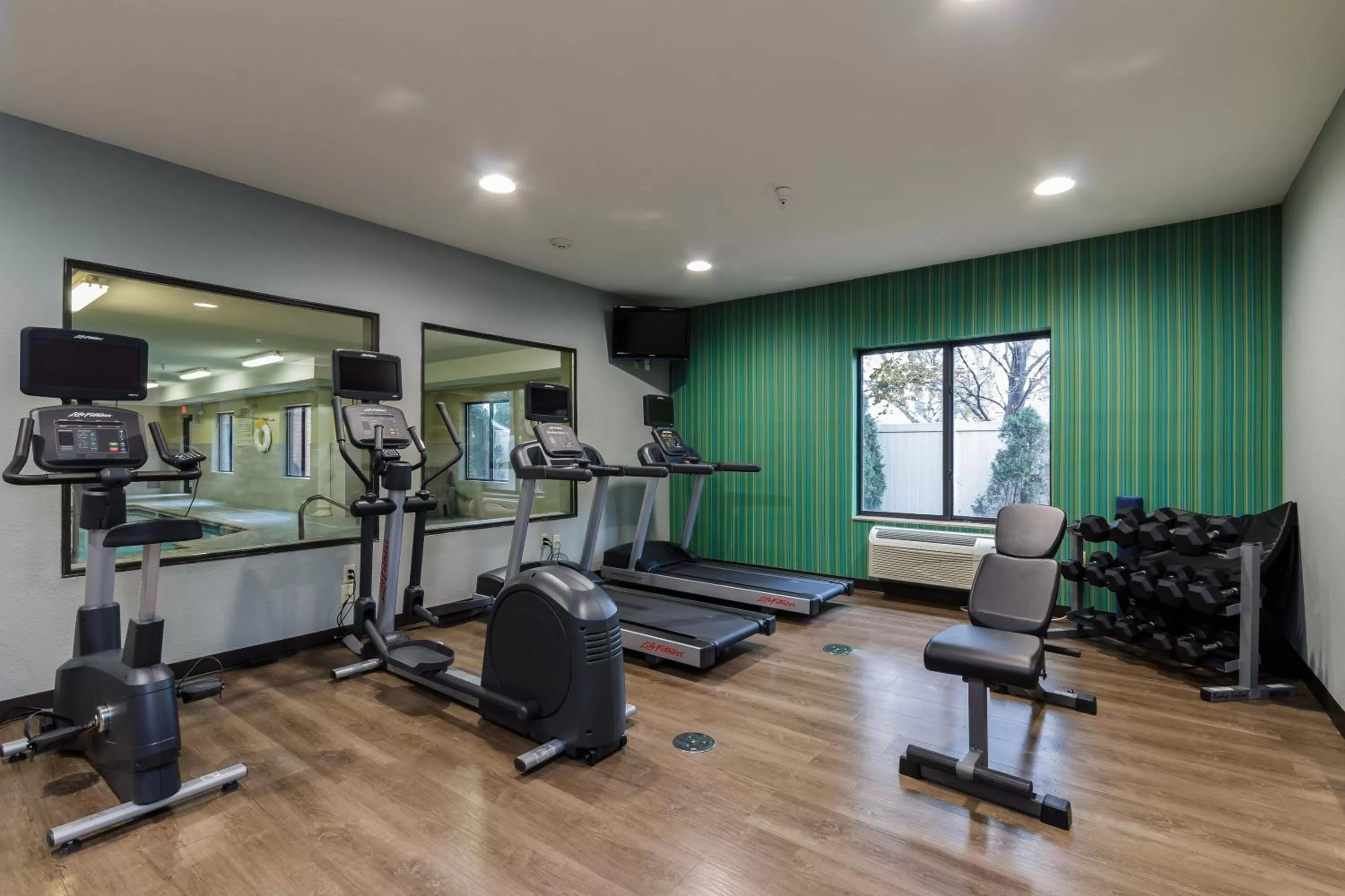 Spa and wellness centre/facilities in Holiday Inn Express & Suites - South Bend - Notre Dame Univ.