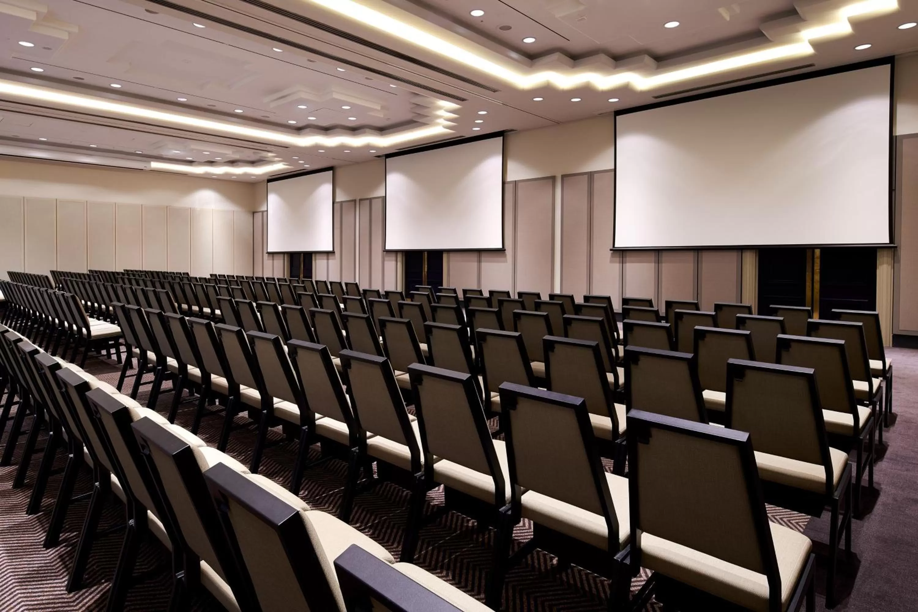 Meeting/conference room in Sheraton Grand Mirage Resort, Port Douglas