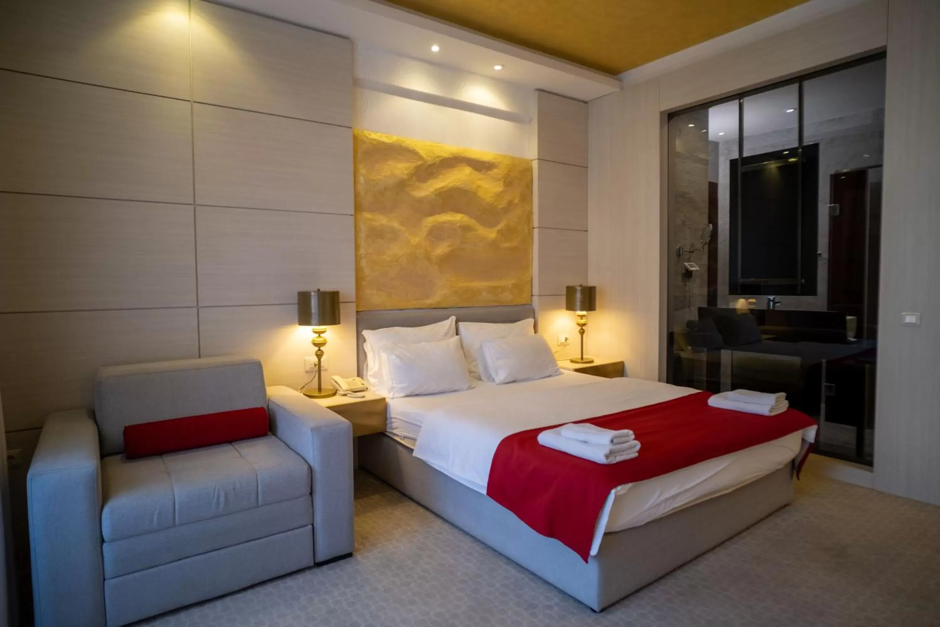 Deluxe Double or Twin Room with Partial Sea View in Hotel Atina Deluxe Double or Twin Room with Partial Sea View in Hotel Atina