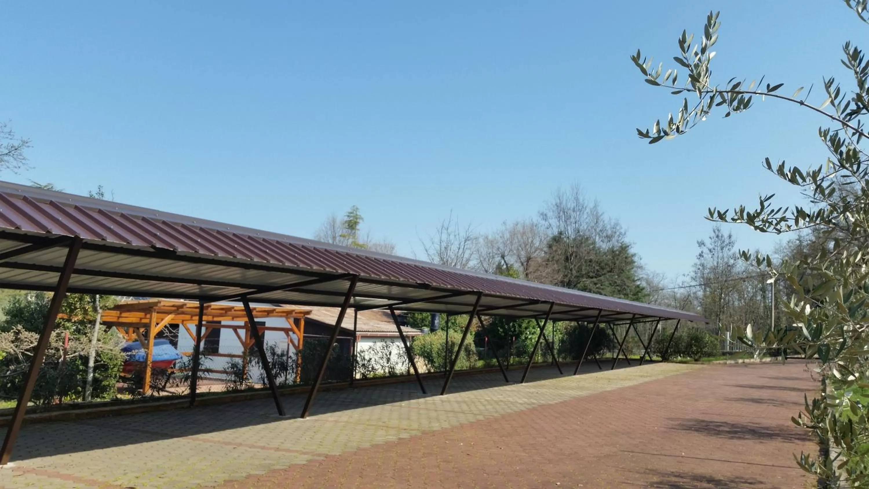 Property building in Hotel Zlatna Vala