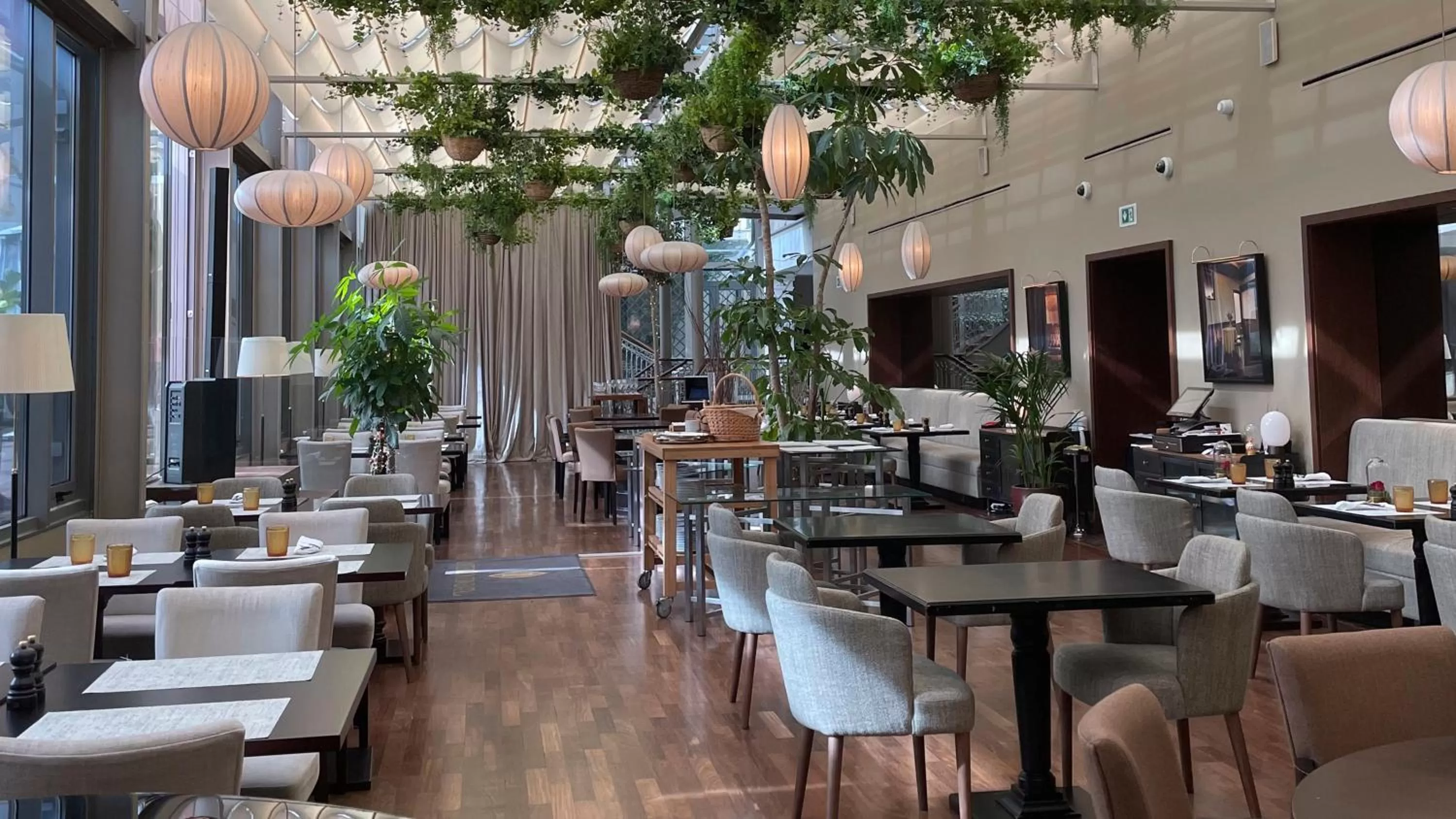 Restaurant/places to eat in InterContinental Porto - Palacio das Cardosas by IHG