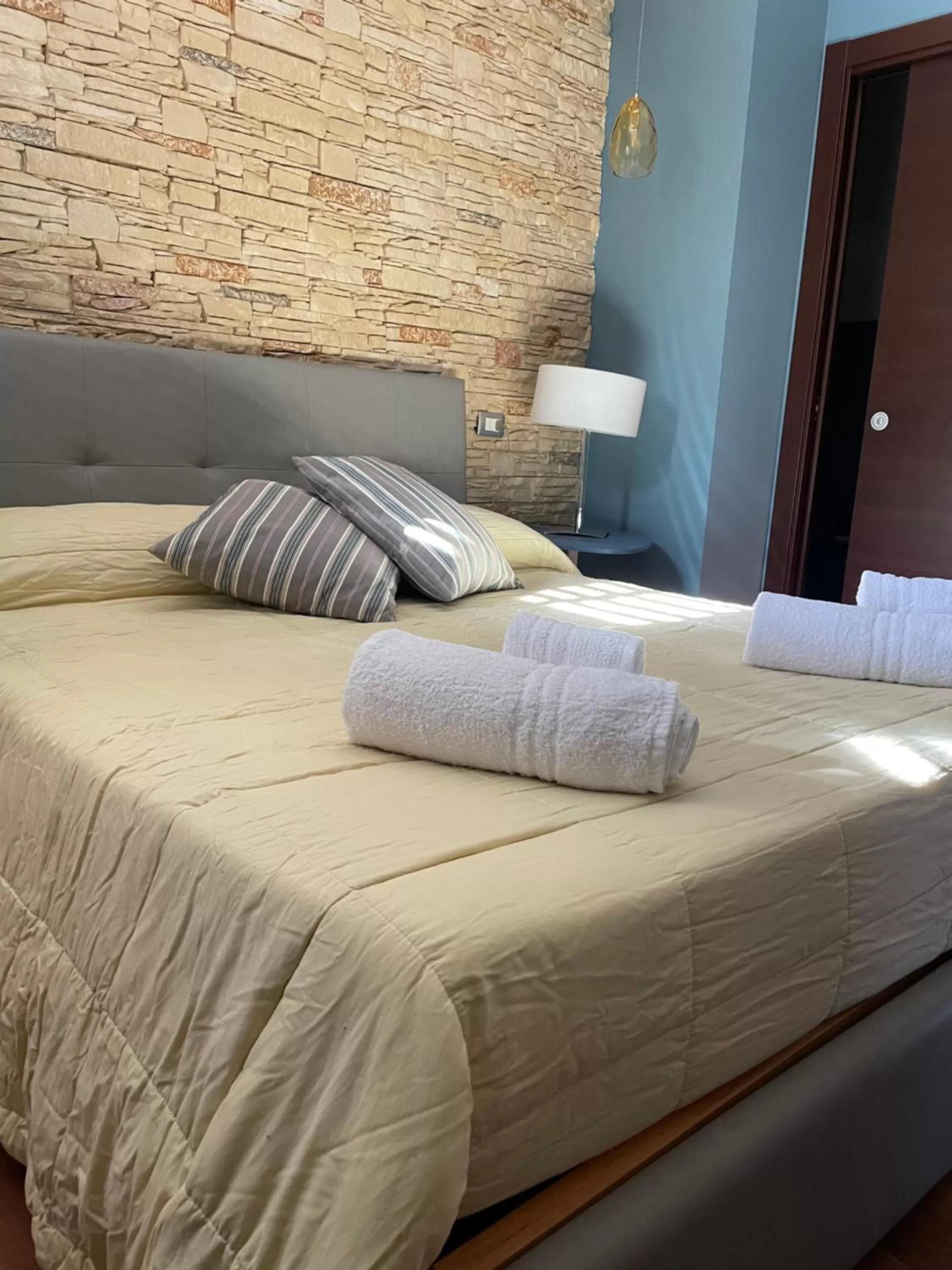 Photo of the whole room, Bed in Seaside B&B Avola