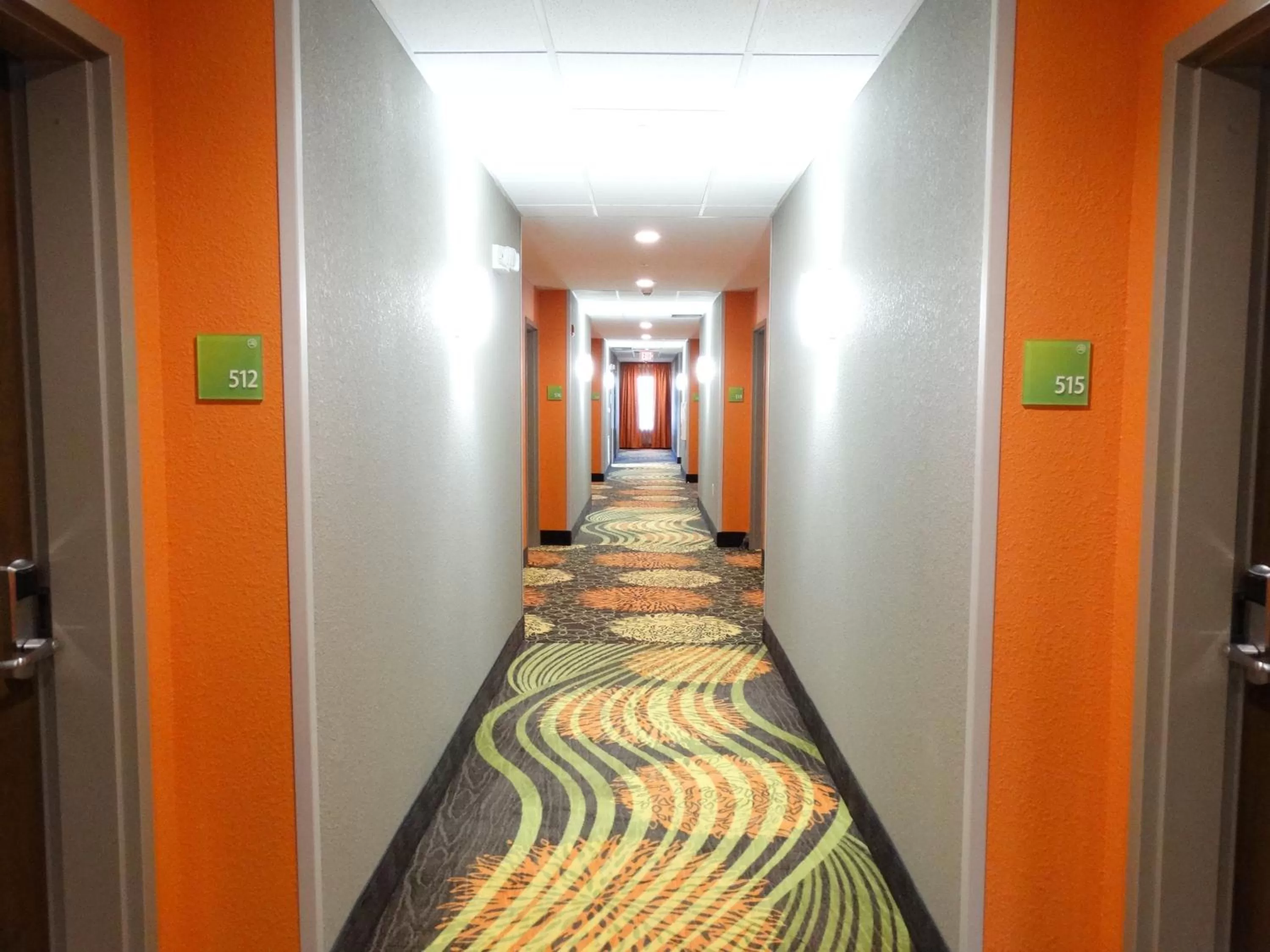 Decorative detail in Holiday Inn Covington by IHG