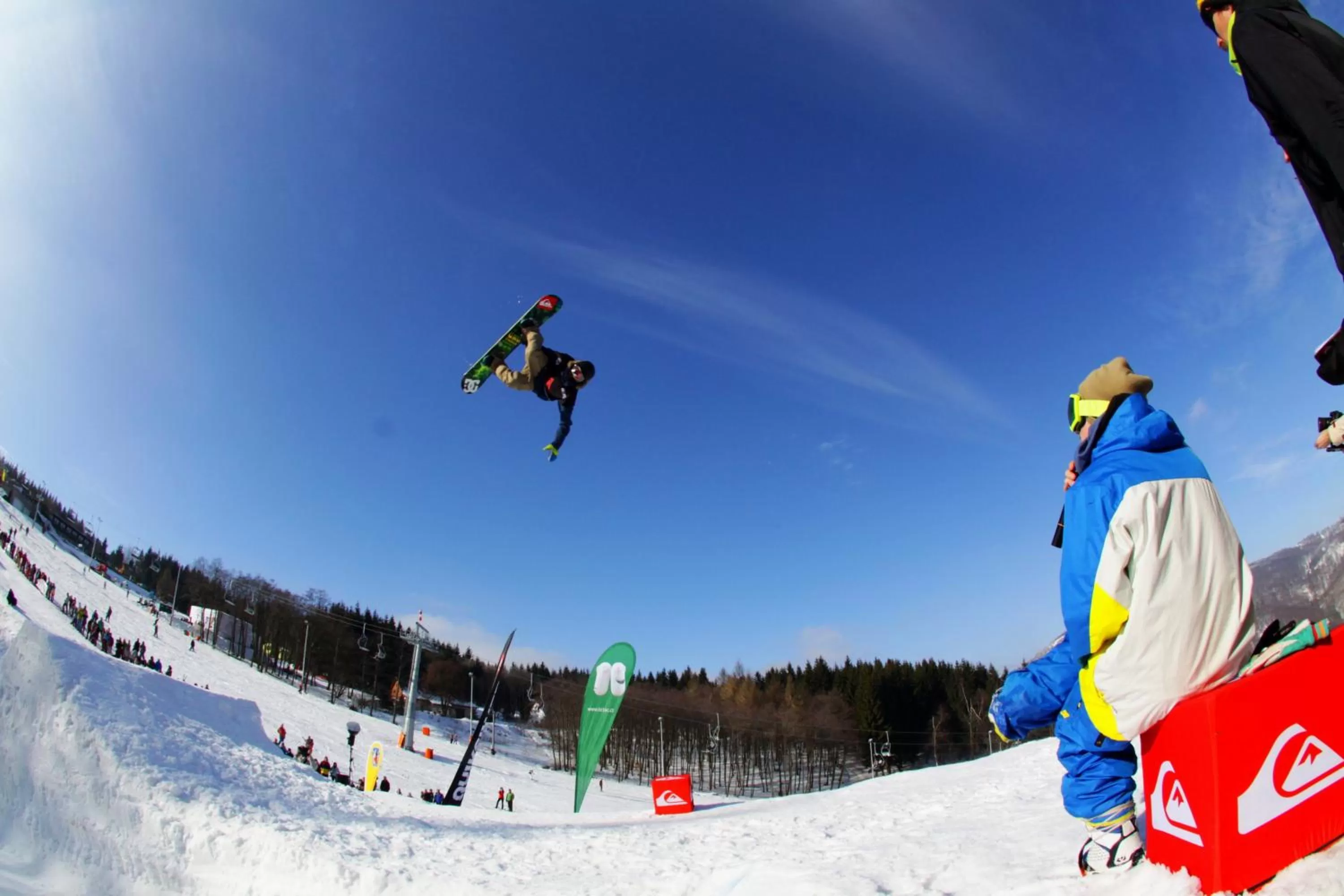 Skiing in Hotel Emeran