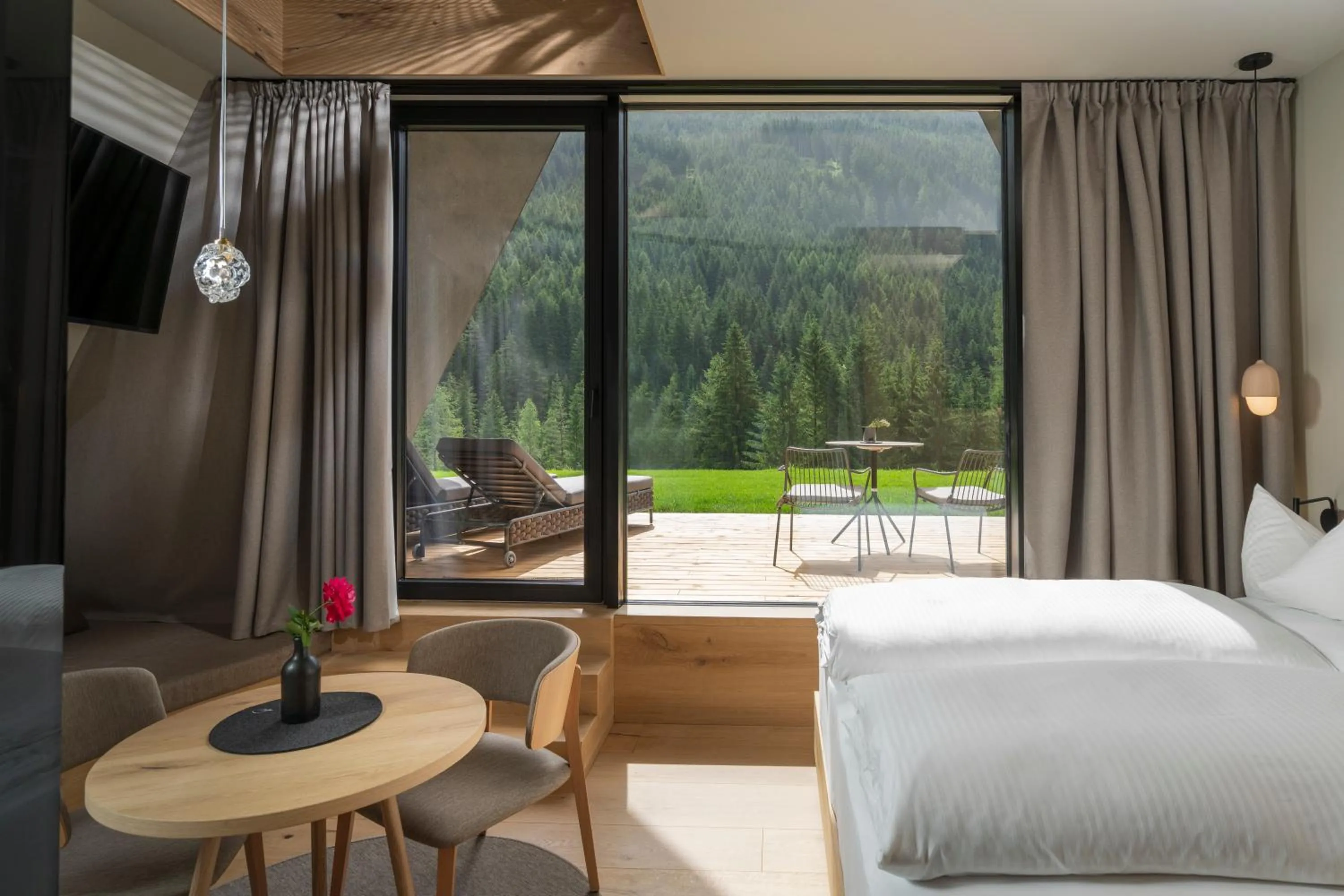 Bedroom, Bed in Olympic SPA Hotel - Adults Only