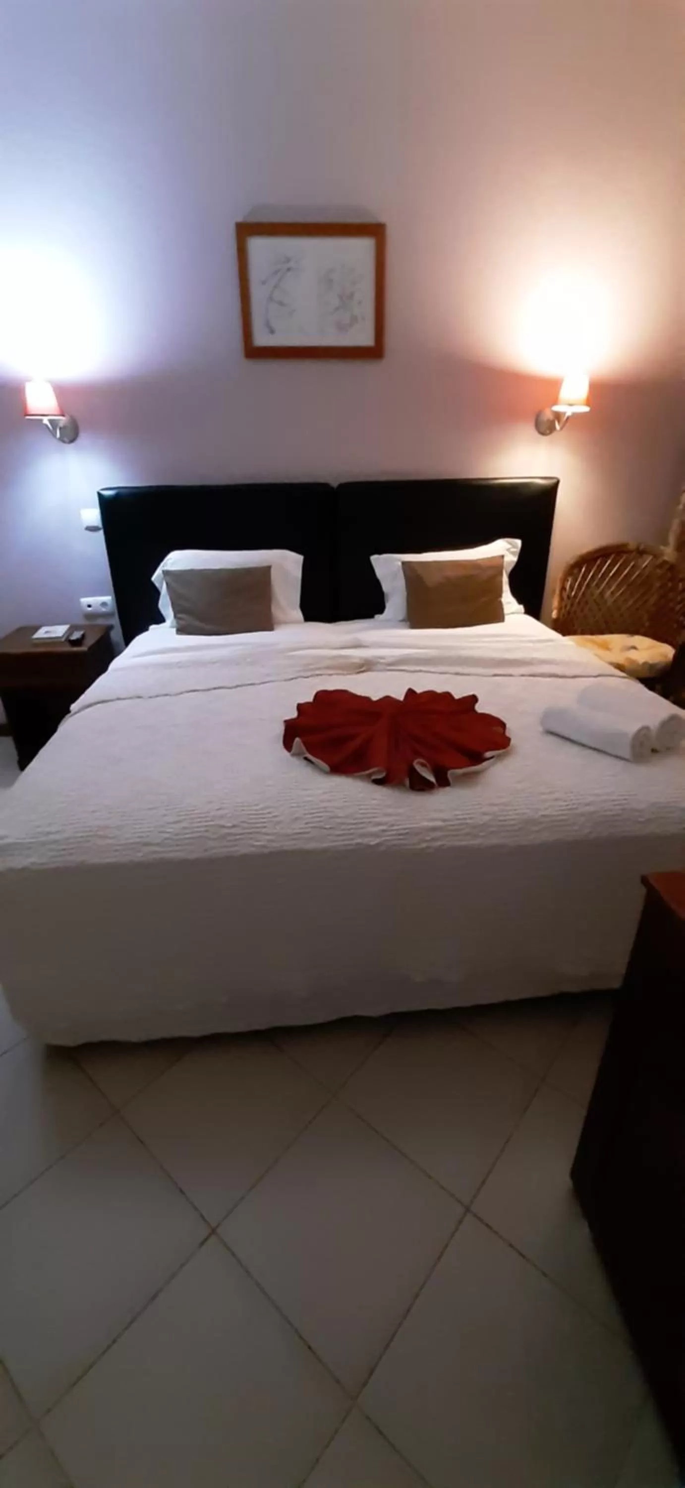 Bed in Atlantic Maio Hotel