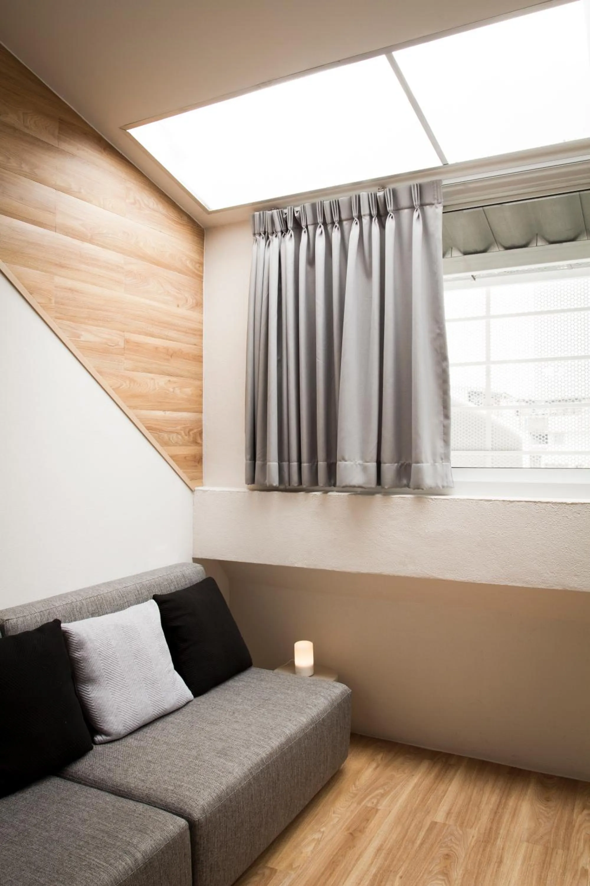 Bed One Block Hostel