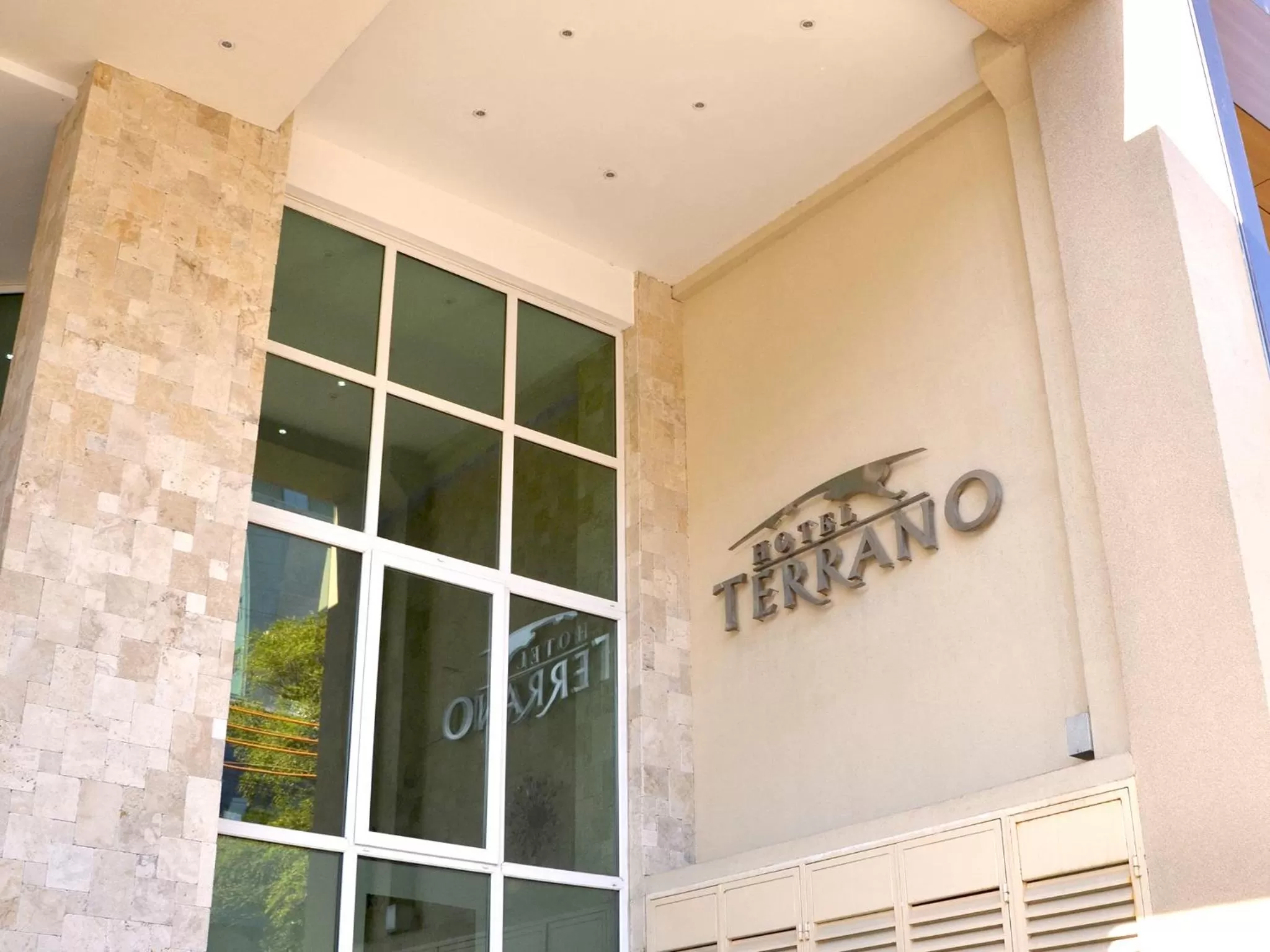 Facade/entrance, Property Logo/Sign in Hotel Terrano Concepción
