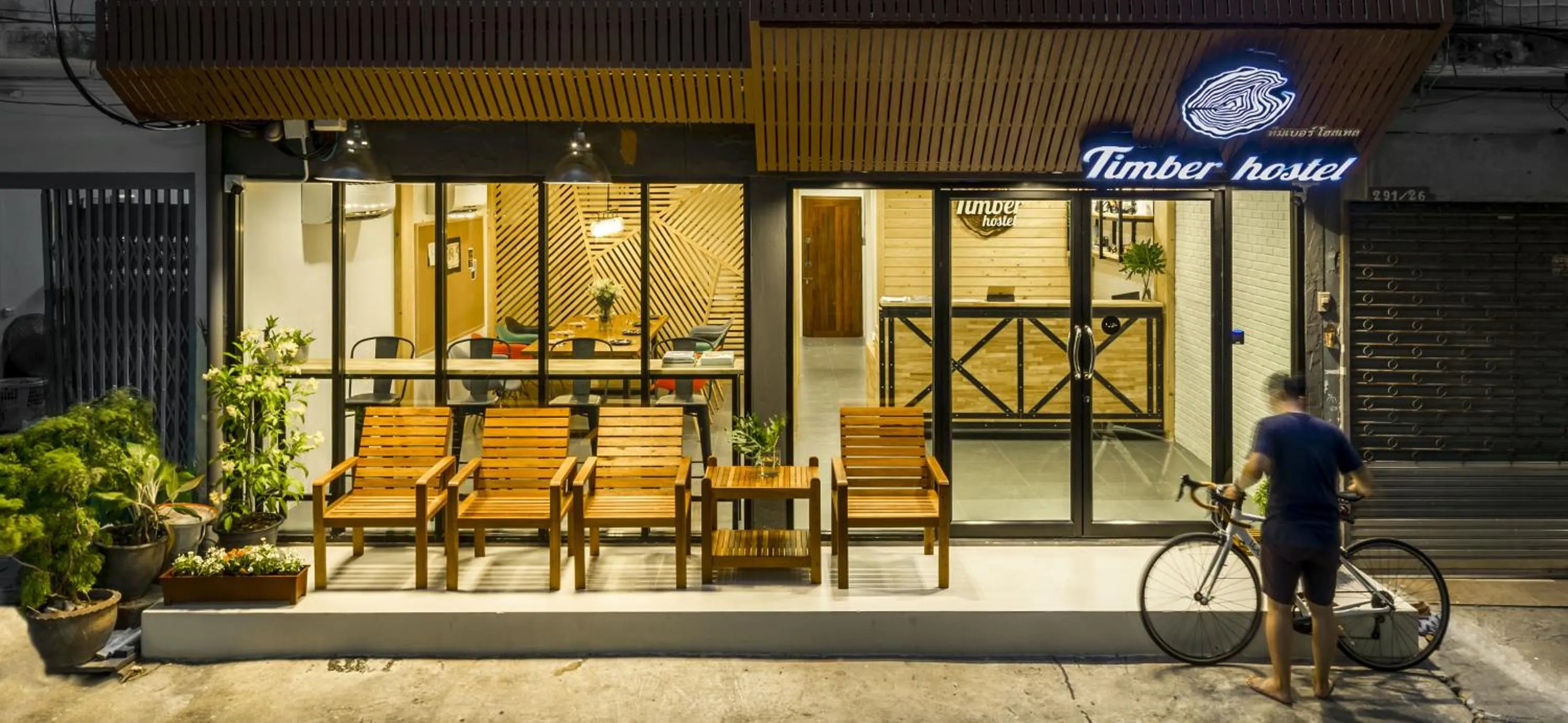 Facade/entrance in Timber Hostel